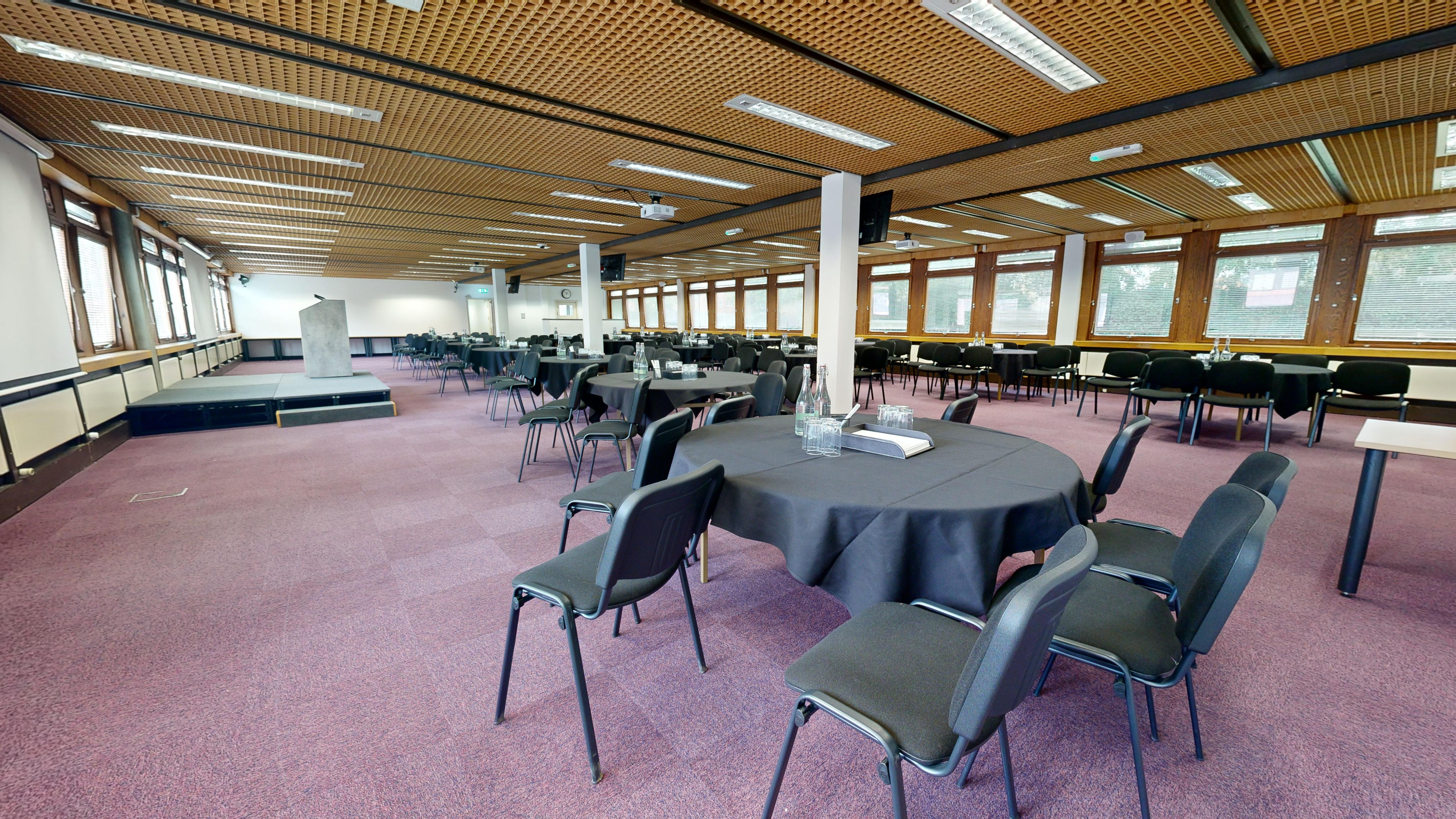 Victory Suite - pmvgboy5r5l.jpg