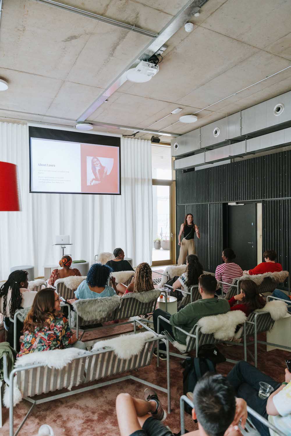 Forum - nw1aey0okuo.jpg