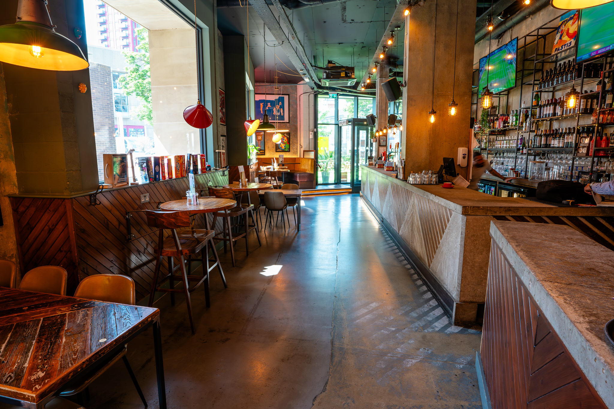 Bar Area - a26c6bc4-be5c-4689-b269-9a29f66c1d27.JPG