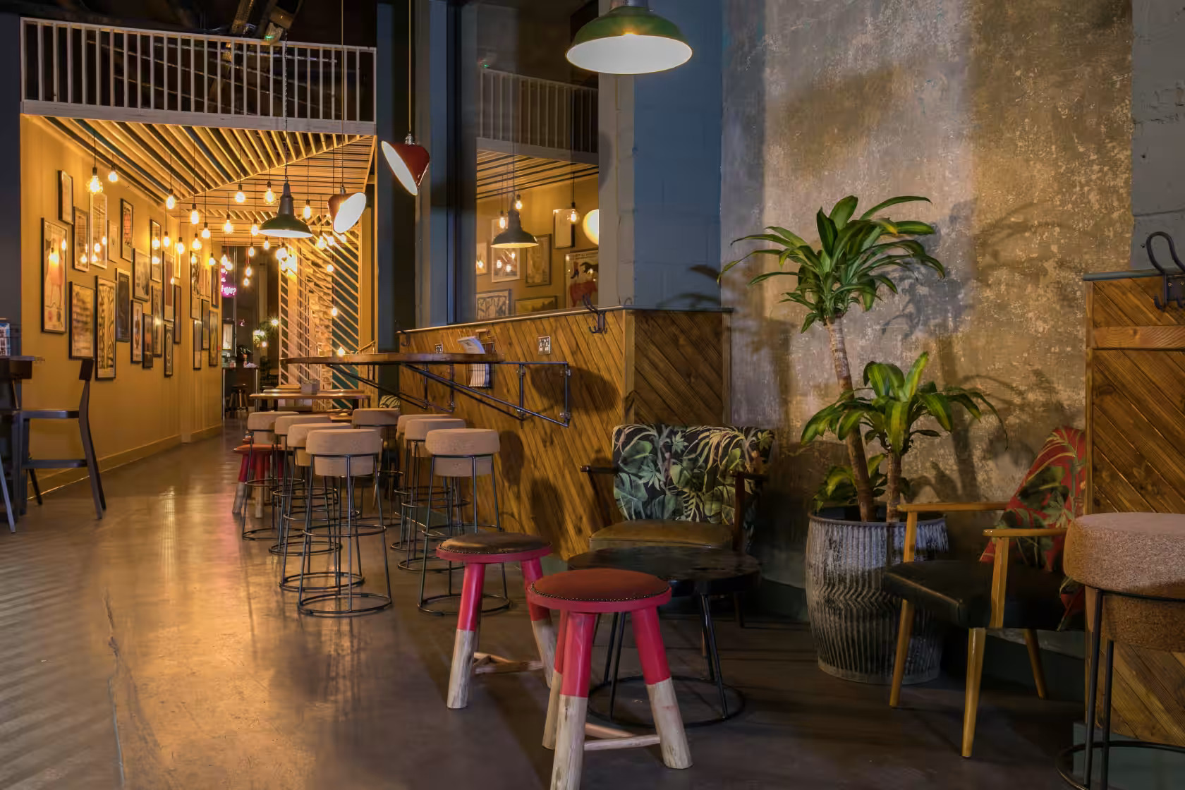 Bar Area - gs5prhxobor.jpg