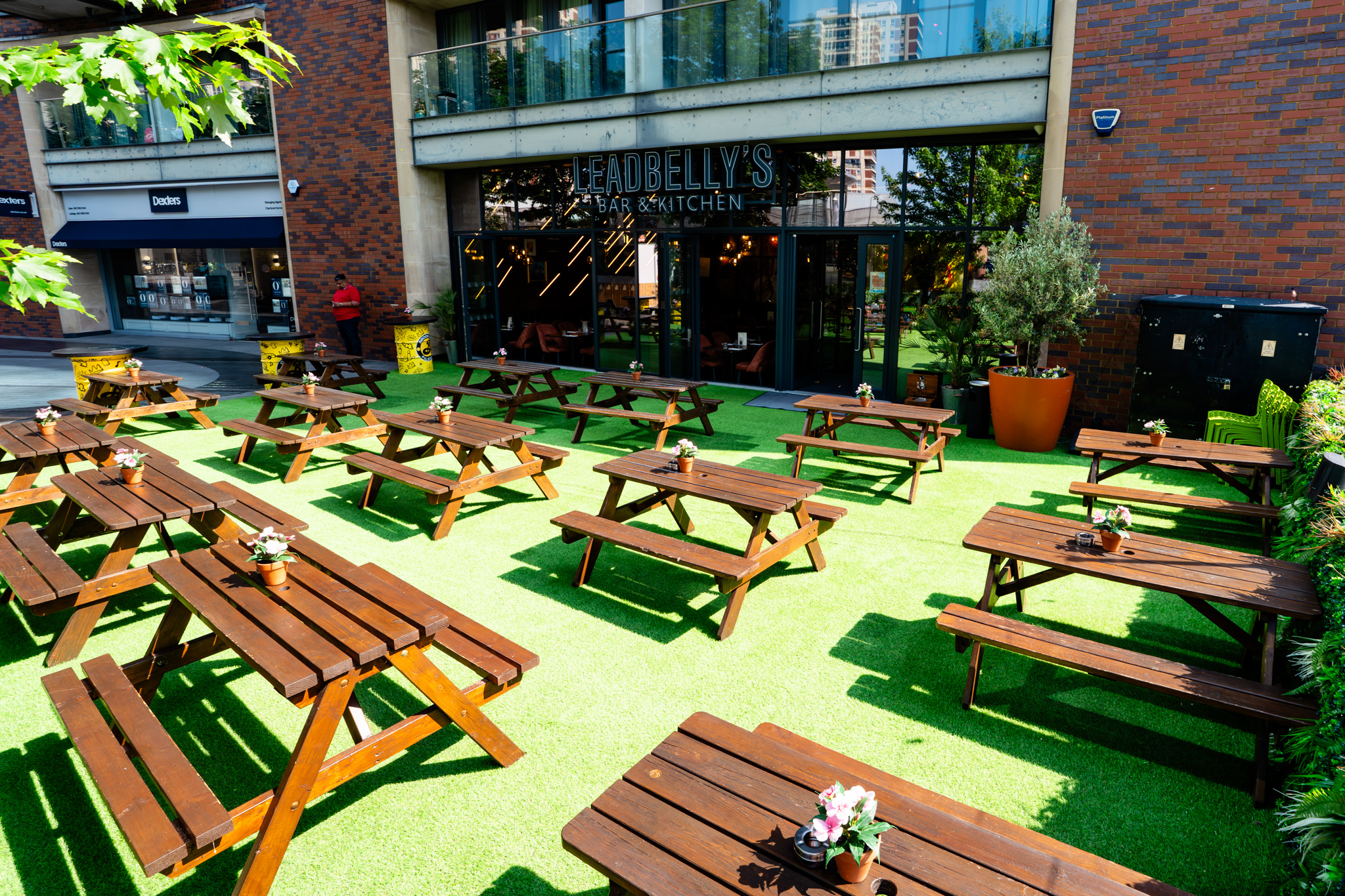 Terrace - 2ce63291-58f3-44af-80b8-66ba61ad1351.JPG