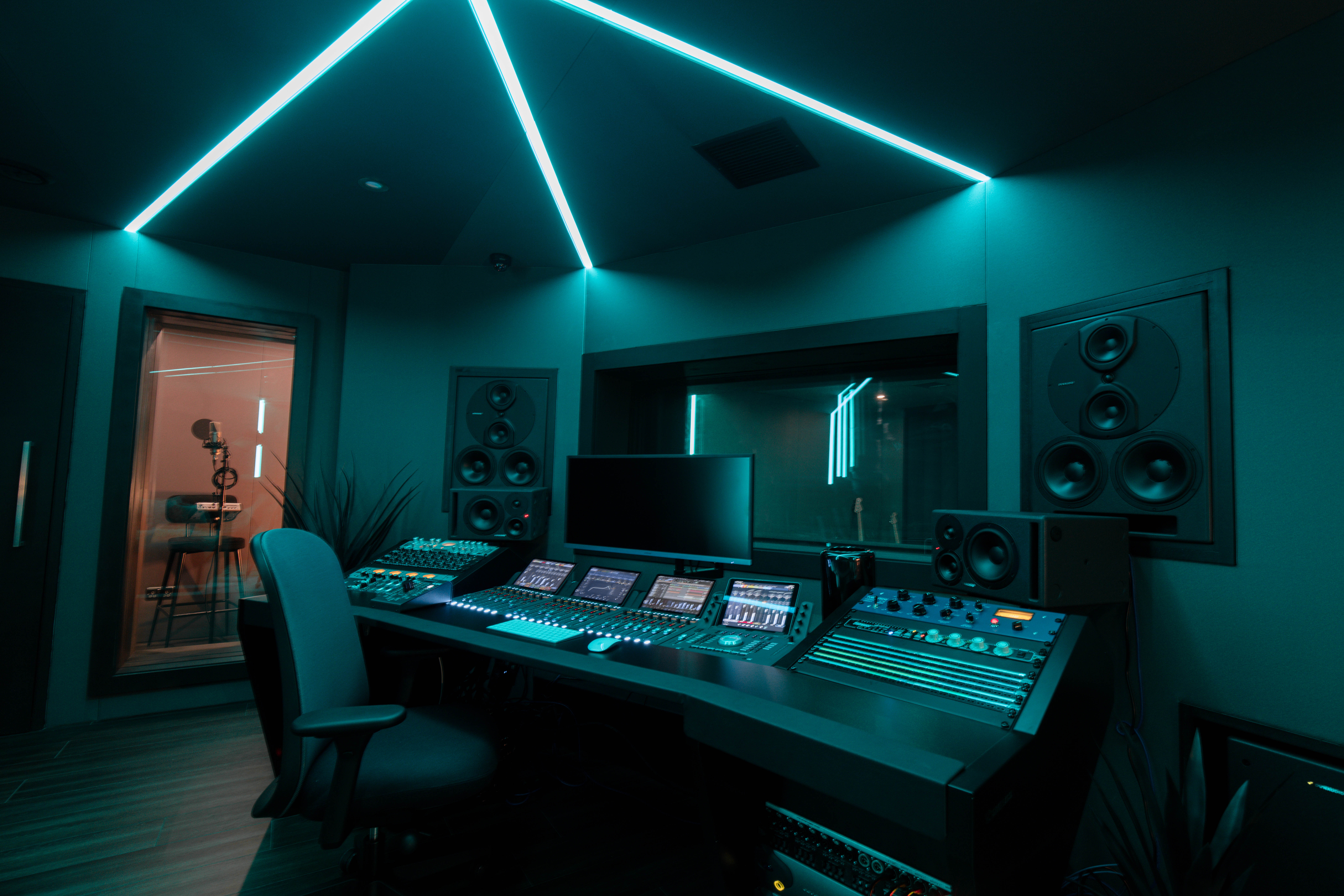 West London Premium Studio - ga2apzw4yiv.JPG