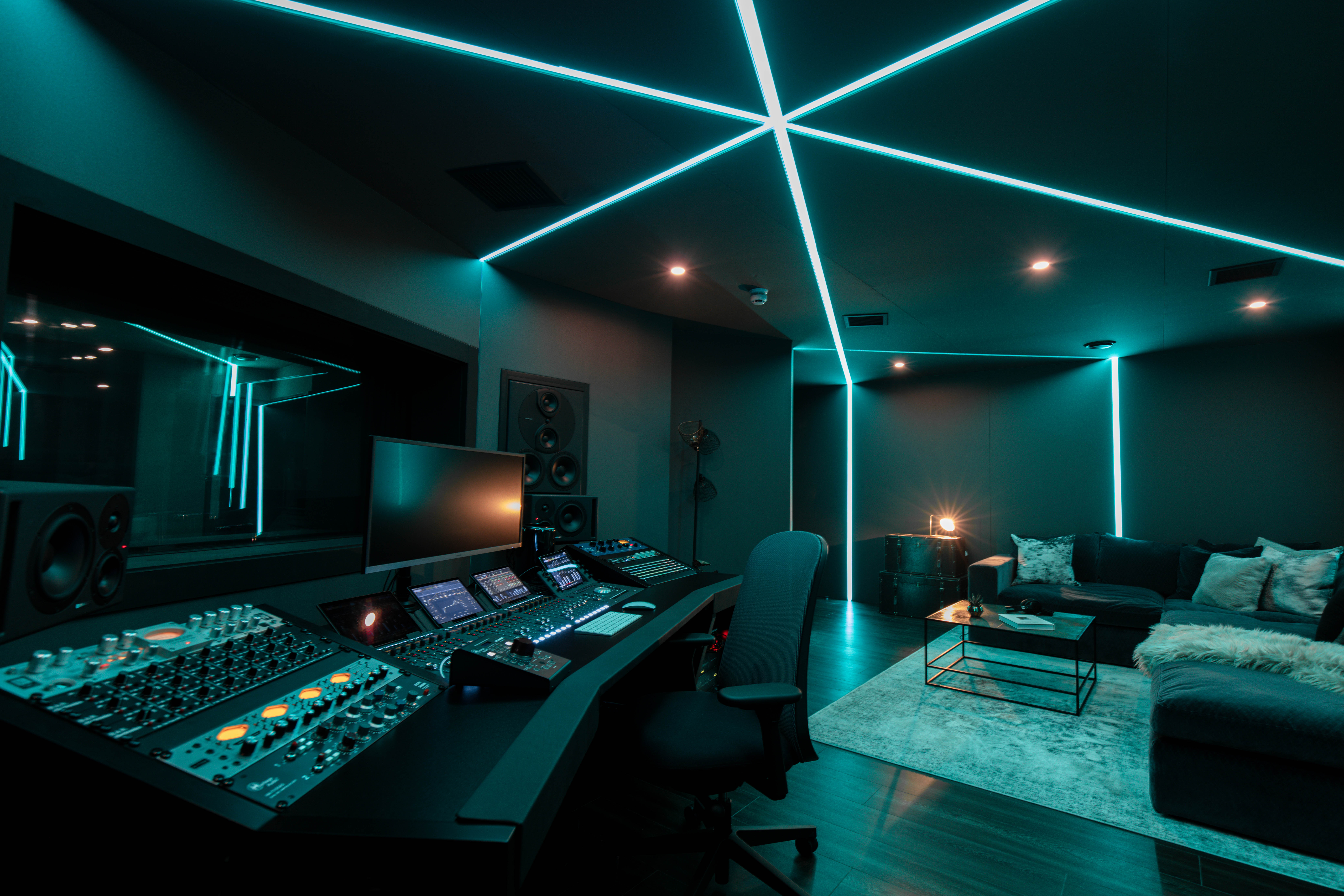 Modern audio production studio in West London, ideal for events and brainstorming sessions.