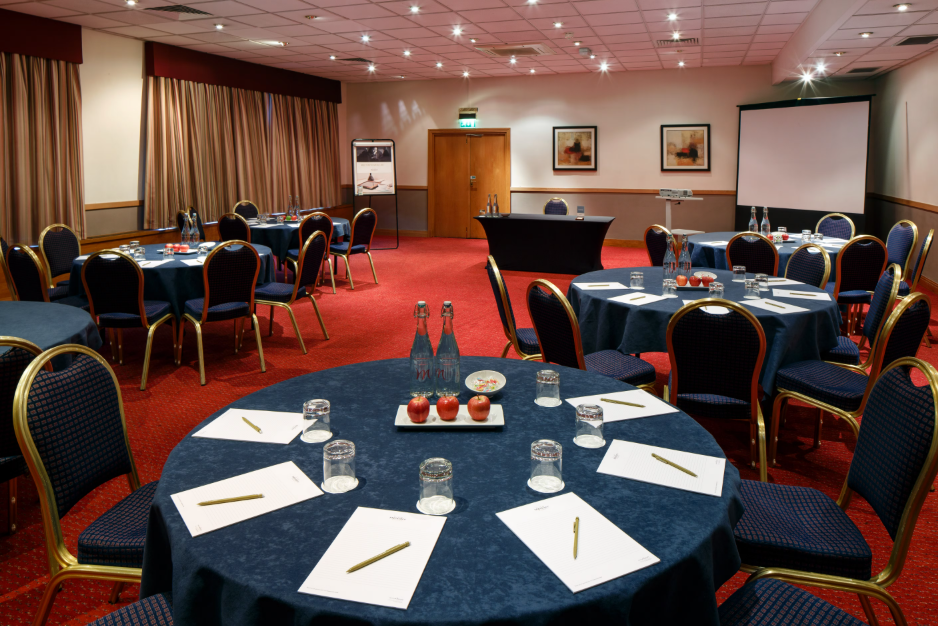 Private Dining Rooms - dqspn11wbkc.png