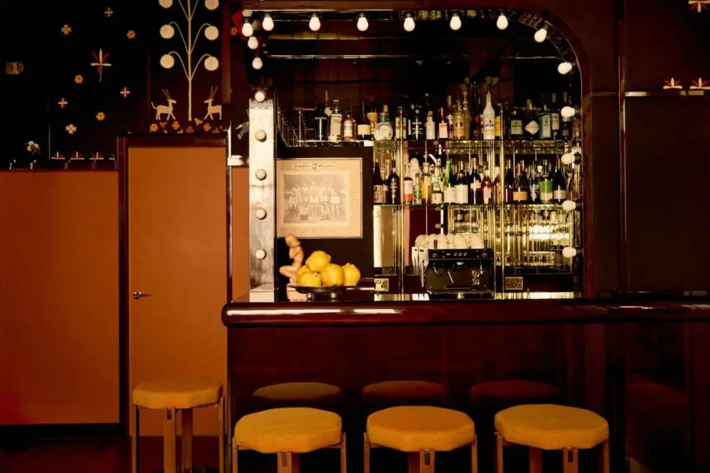 Grand Hotel Bellevue London in ...