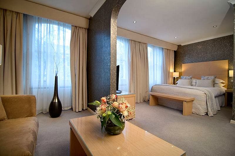 The Beaufort - >The Beaufort Knightsbridge</a>