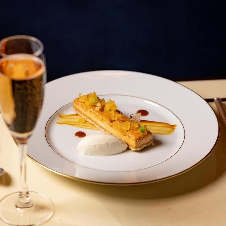 ISABEL MAYFAIR - >Rino Siconolfi, MBA</a>