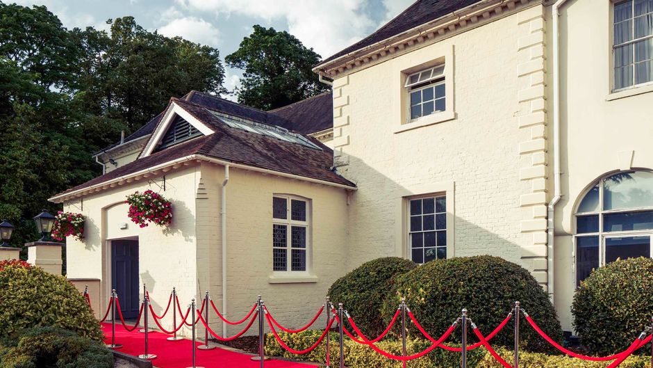Mercure Gloucester Bowden Hall Hotel ...