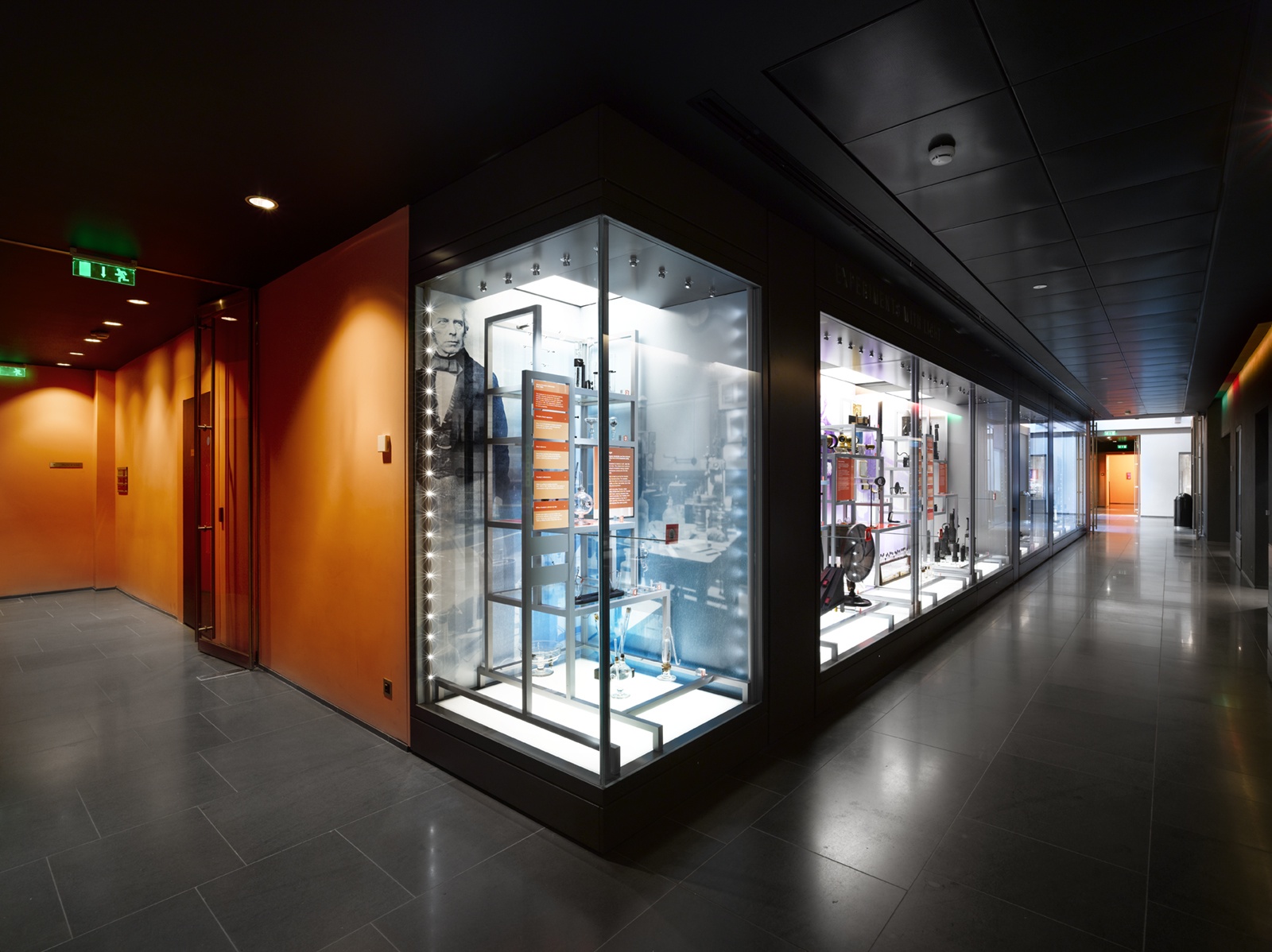 The Atrium and Exhibition - t1d50nru5a2.jpg