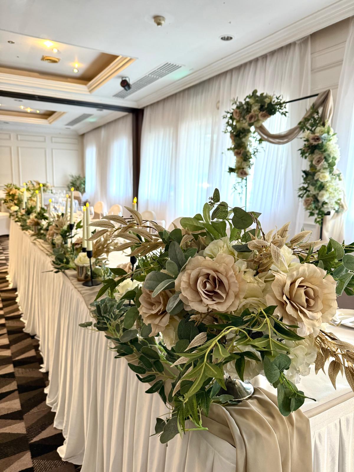 Wedding Gallery - 5564f87b-042a-4287-a7aa-ab29c0a8fb6b.jpg