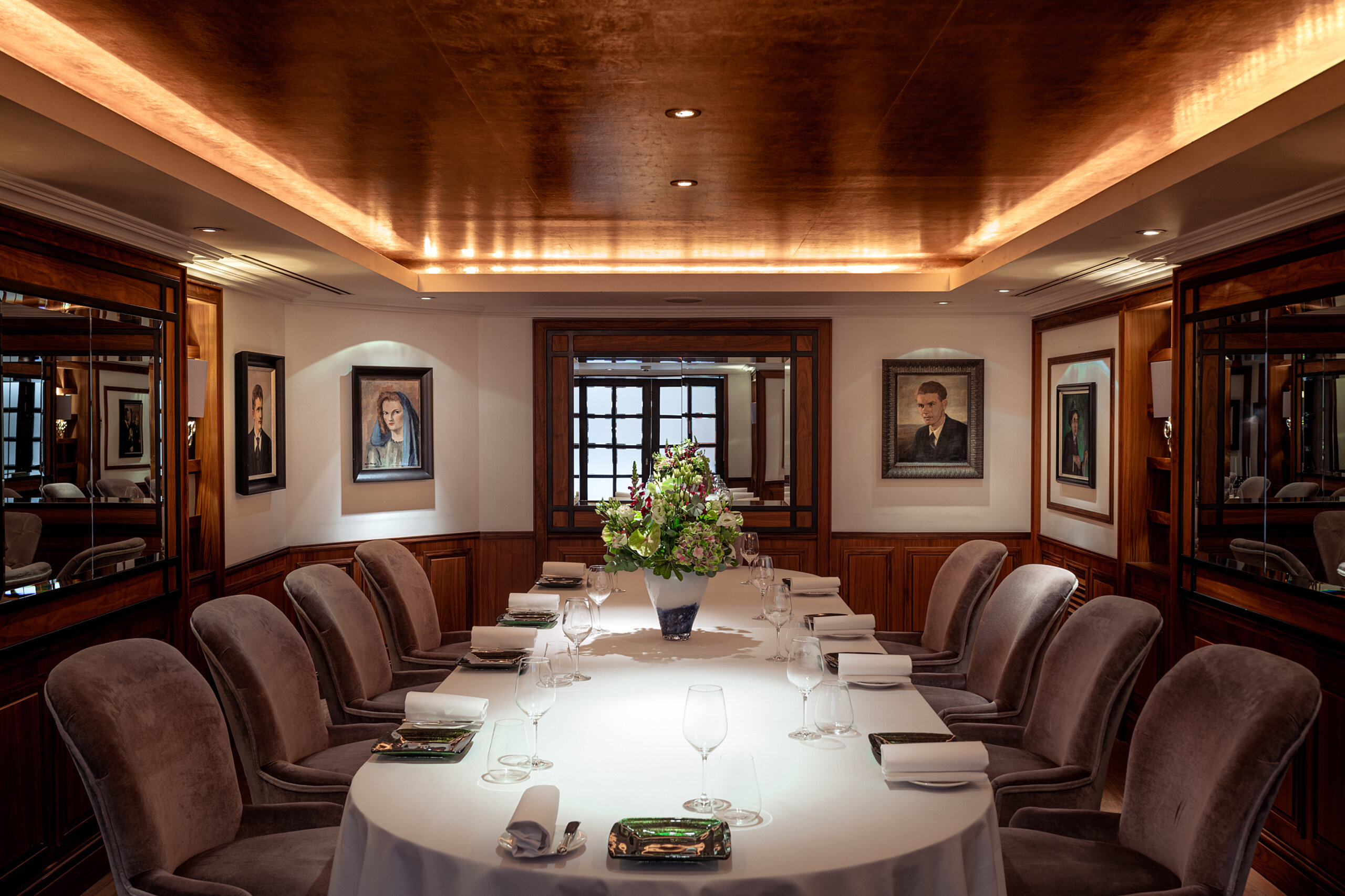 London Hotels With Meeting Spaces | St ...