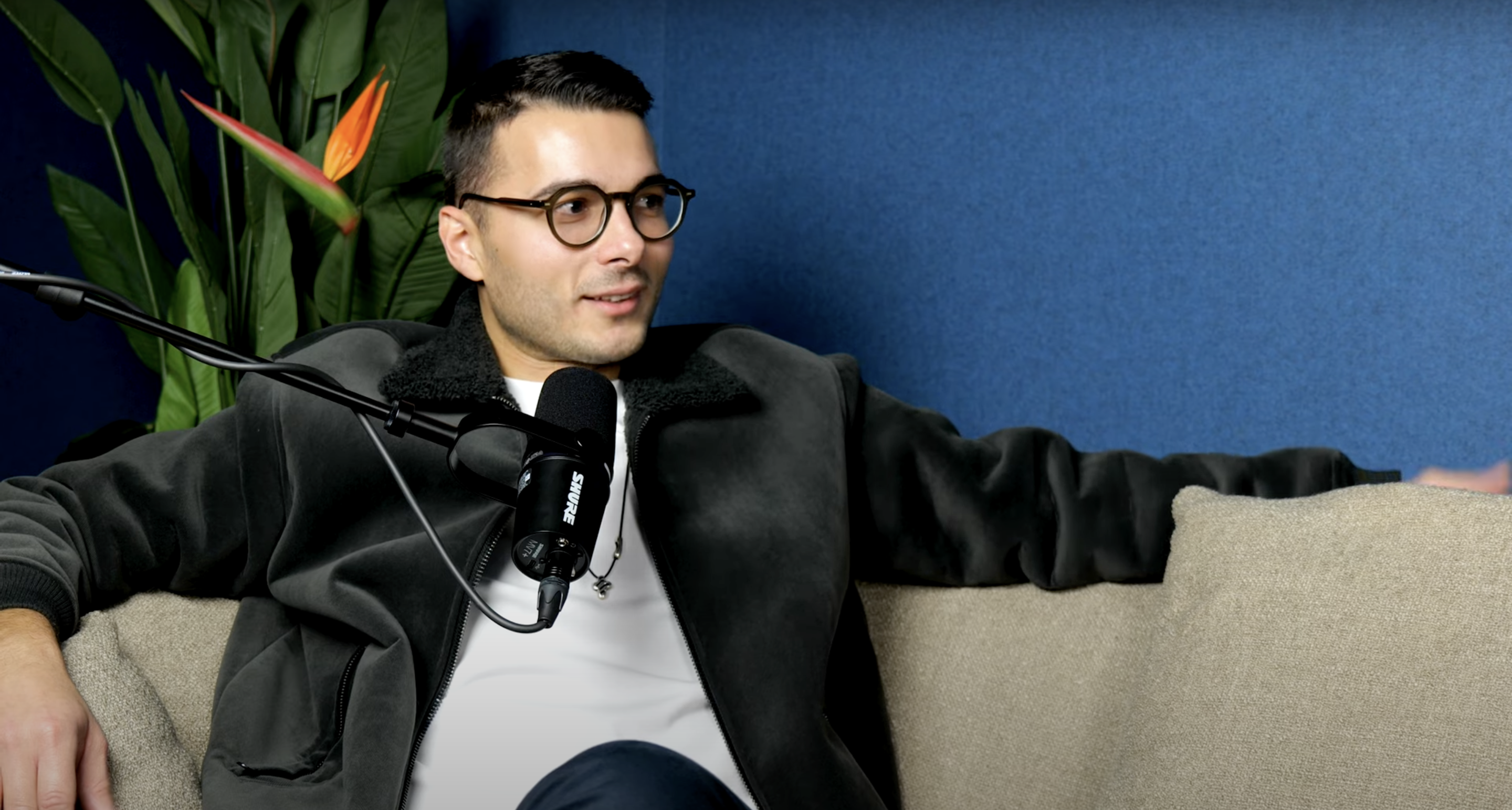 Pod/Content Studio at Qube Elephant Lounge, ideal for interviews and panel talks.