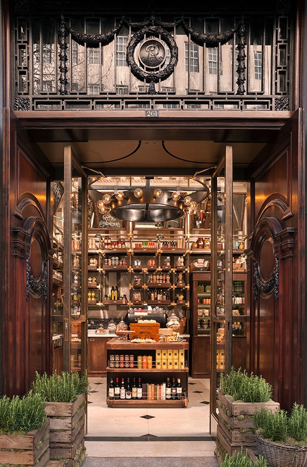 The Pie Room Holborn: Wood-paneled boutique event reception and VIP welcome space.
