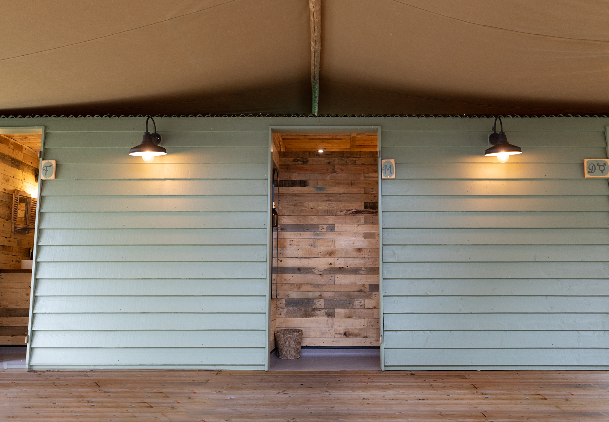 Tipi Venue - w1jxavlavn3.png