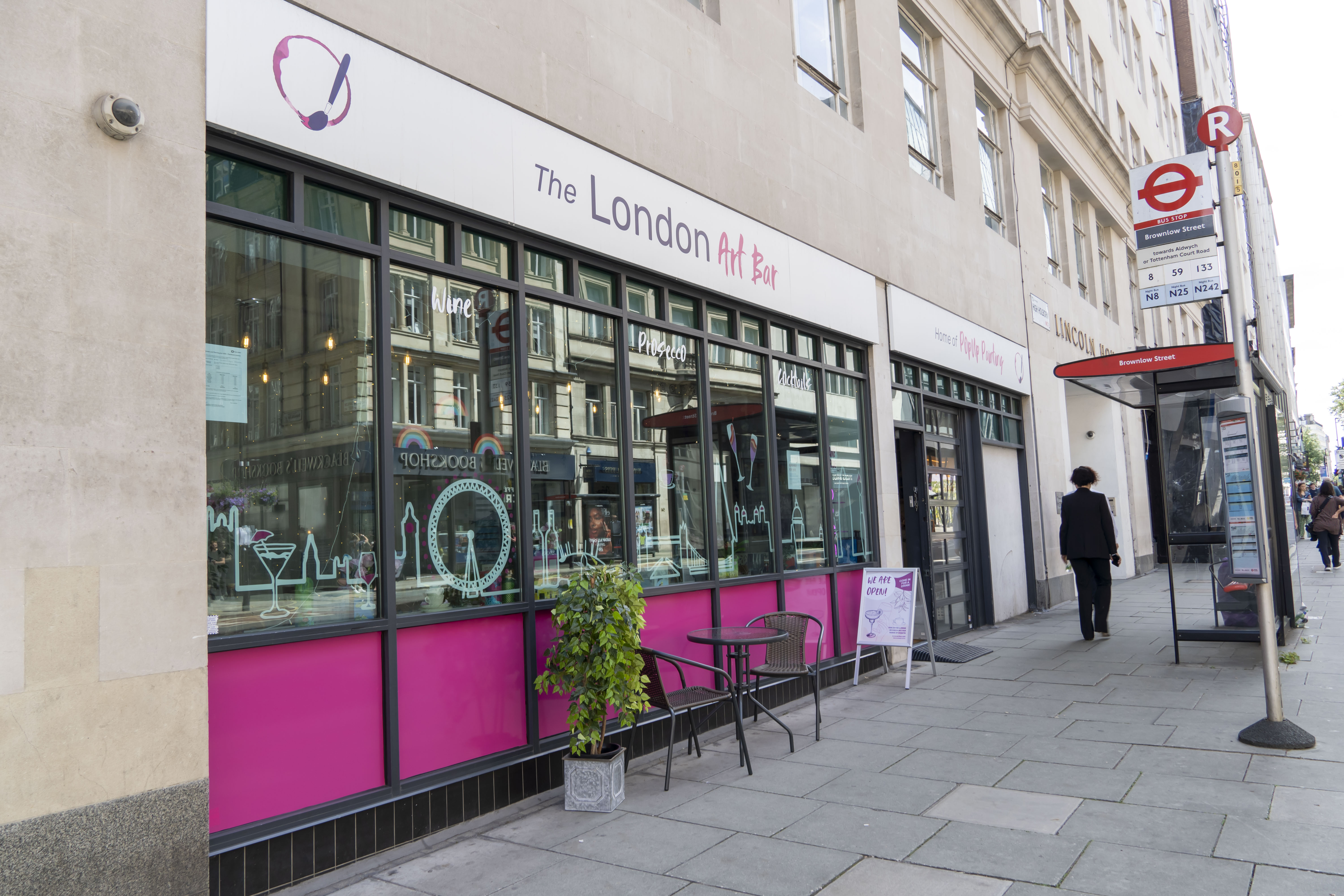 London Art Bar function room for intimate networking events and workshops.