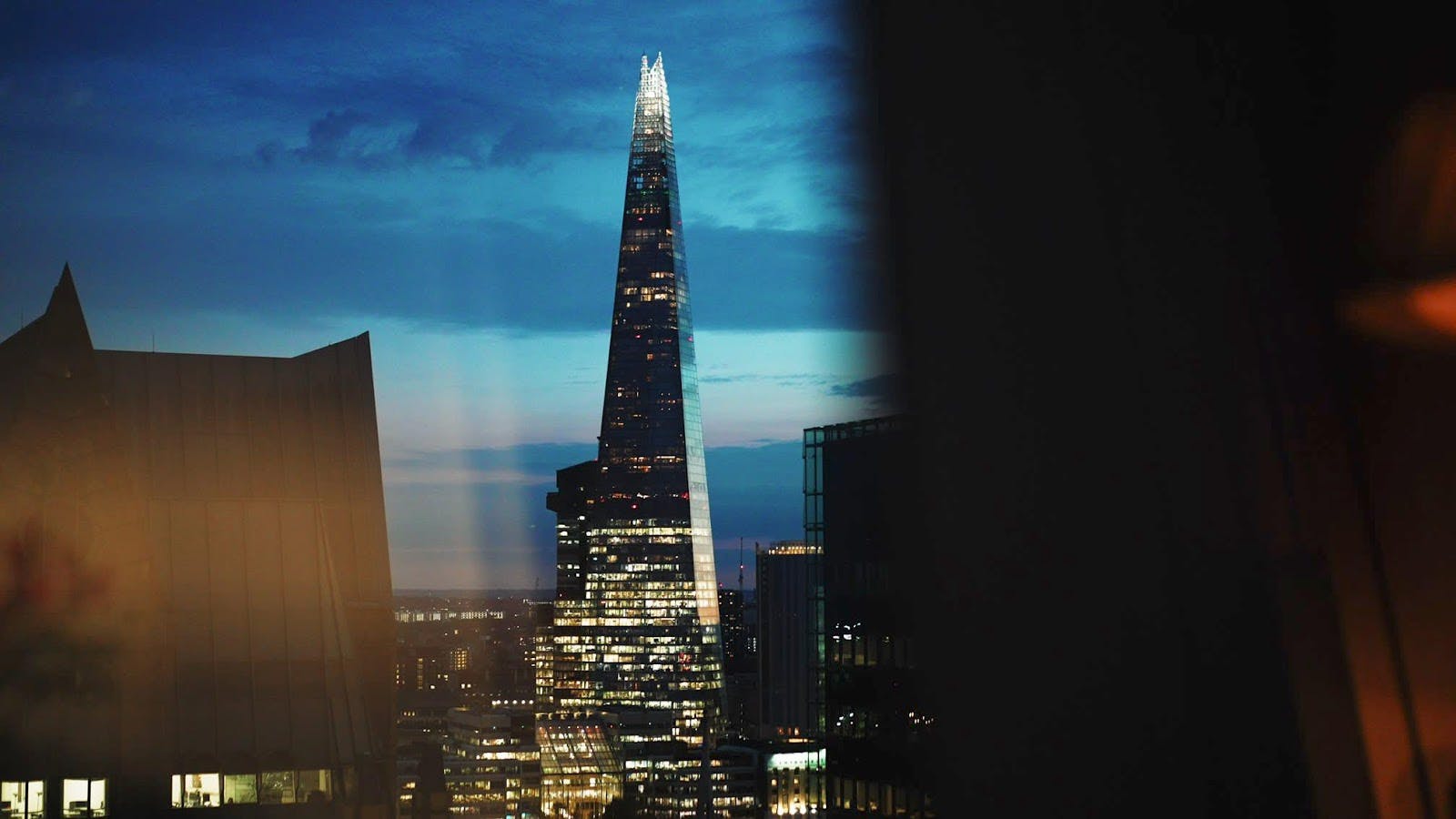 London skyline boardroom venue at dusk for premium incentive events.