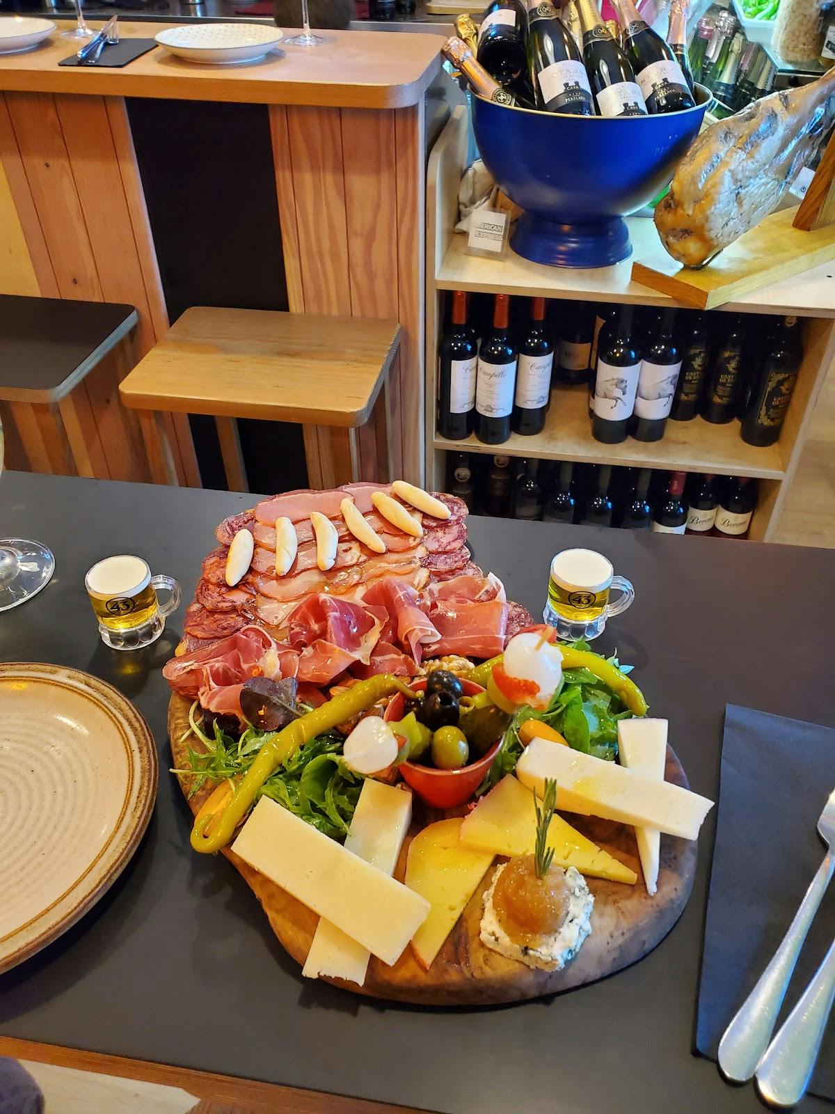 theSpace on the Mile - >Lesley Shepard</a>