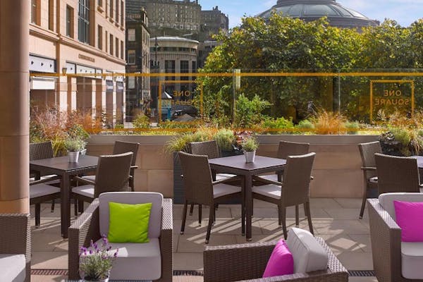 5* One Square – itison