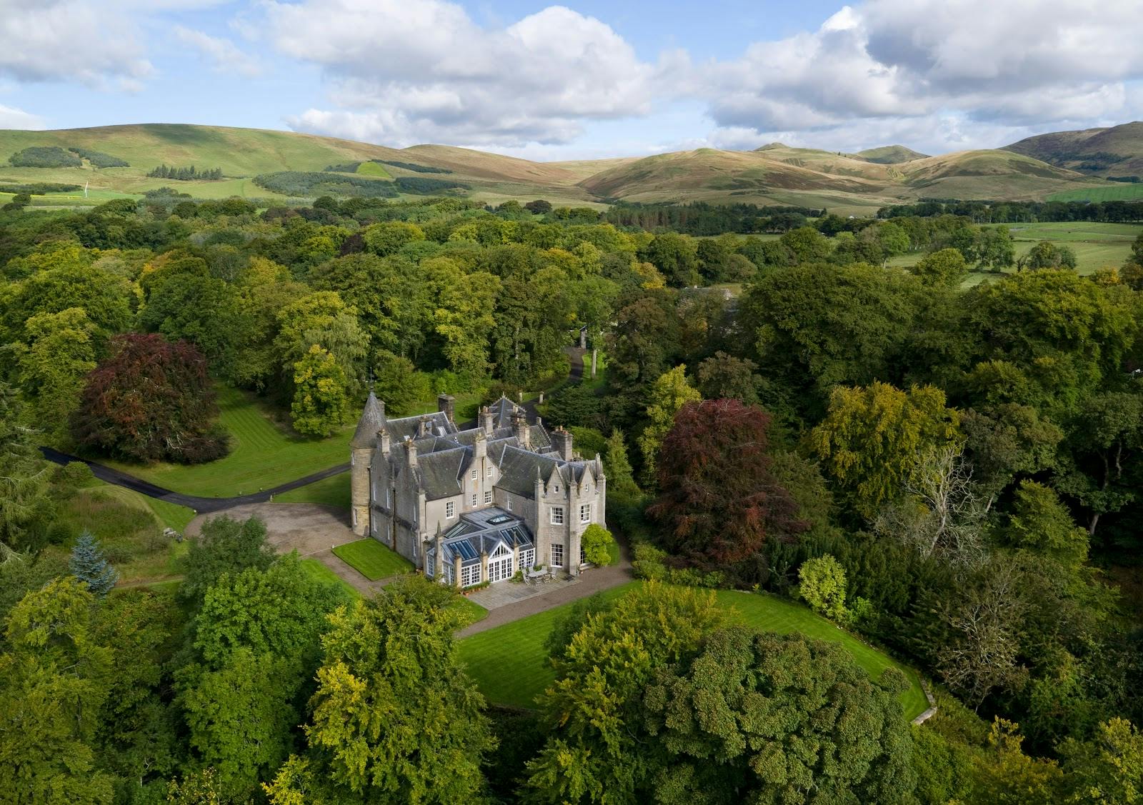 Newhall Estate - >Newhall Estate</a>