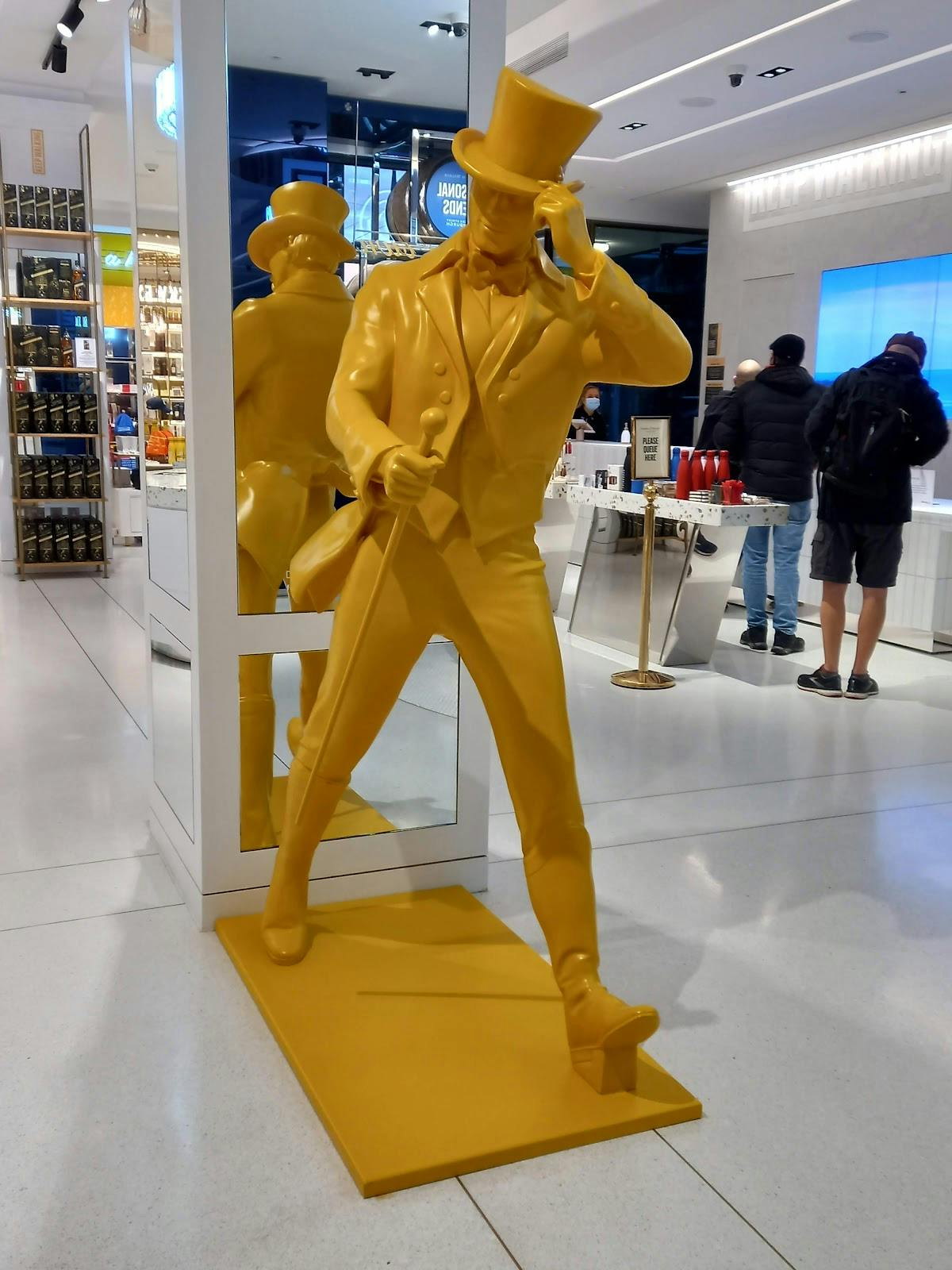 Johnnie Walker Princes Street - >Cheeky Monkey</a>