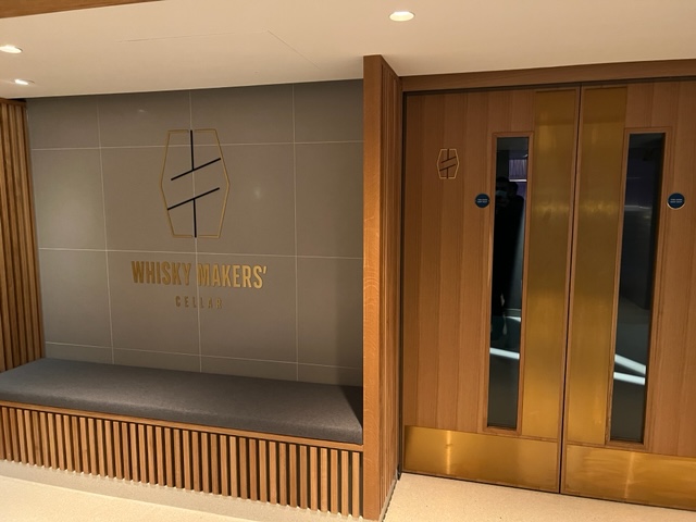 Johnnie Walker Princes Street ...