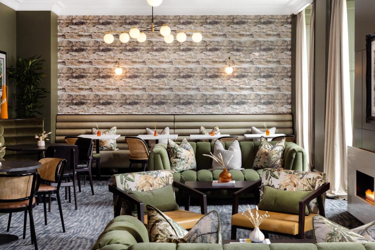 High-end lounge bar in Edinburgh for VIP hospitality and networking events.