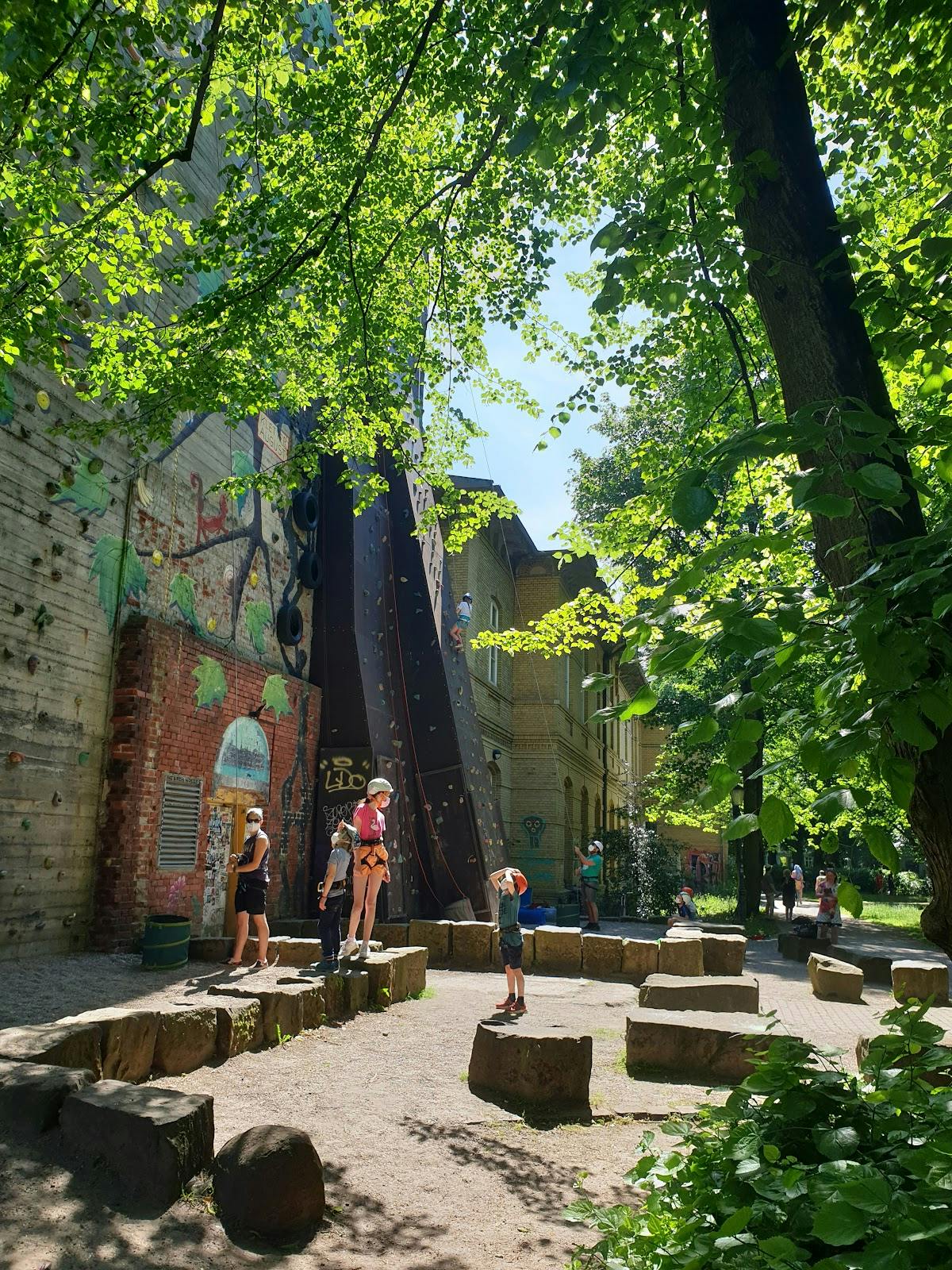 HausDrei - >Arne Friedrich</a>