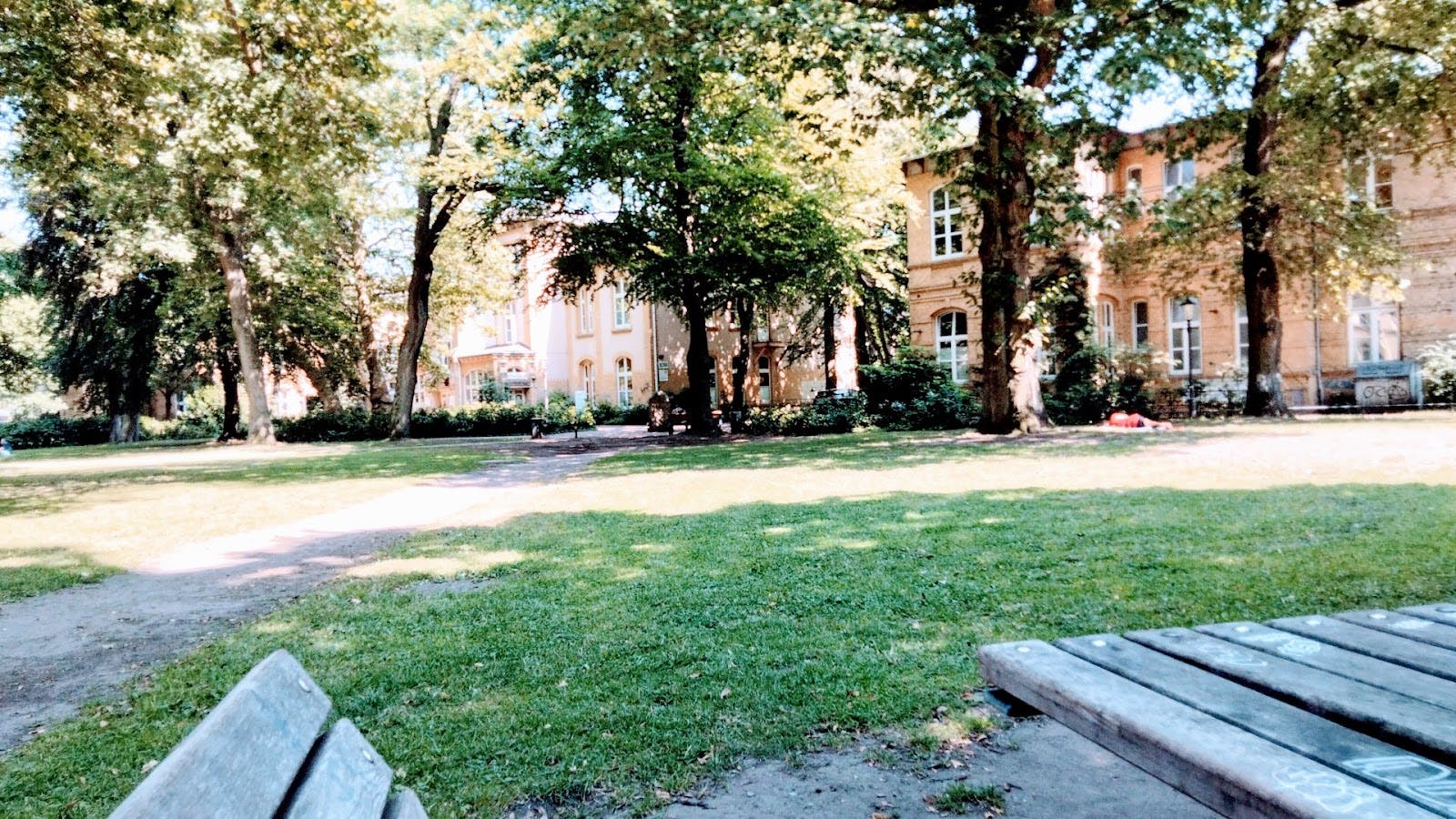 HausDrei - >Abdul Nabru</a>