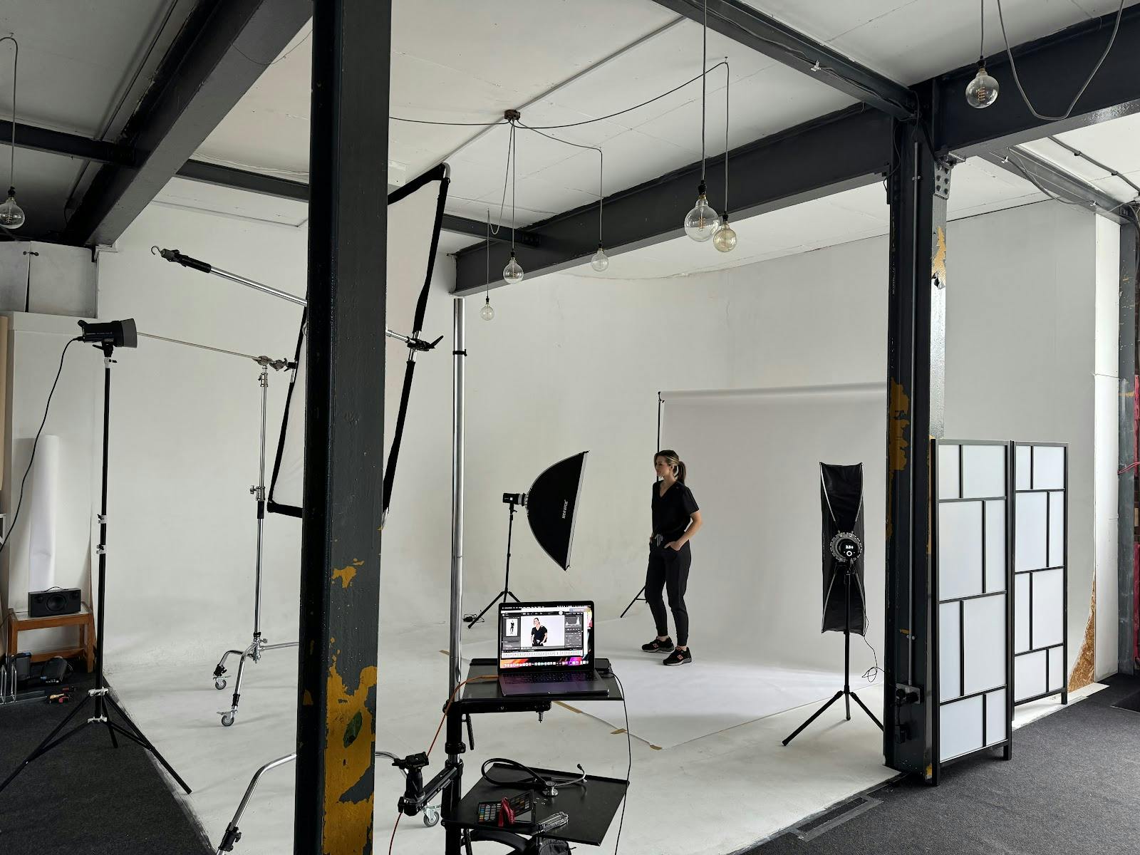 Light Space - >Nicholas Shaul</a>