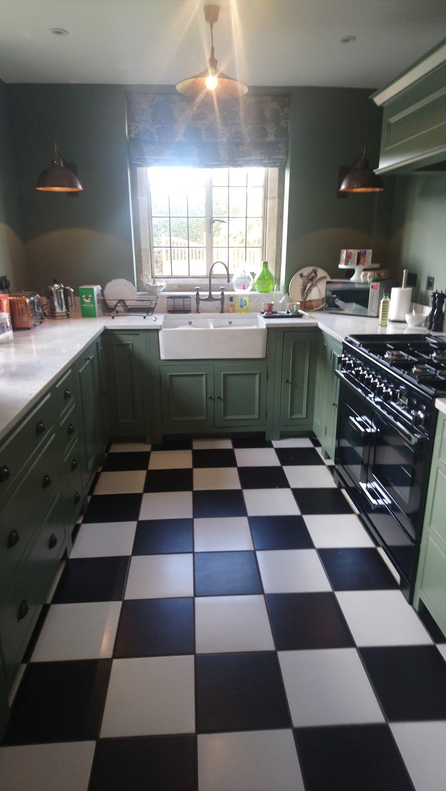 Battel Hall & The Oast - >M.J. Millett</a>