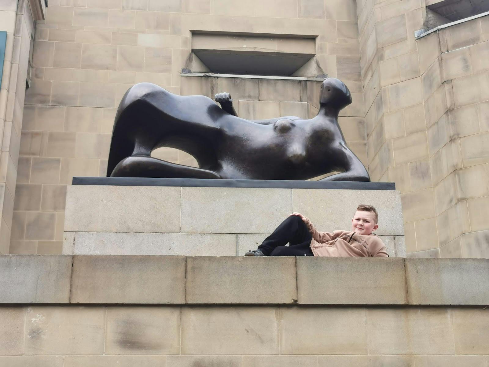 Henry Moore Institute - >ilona rigo</a>