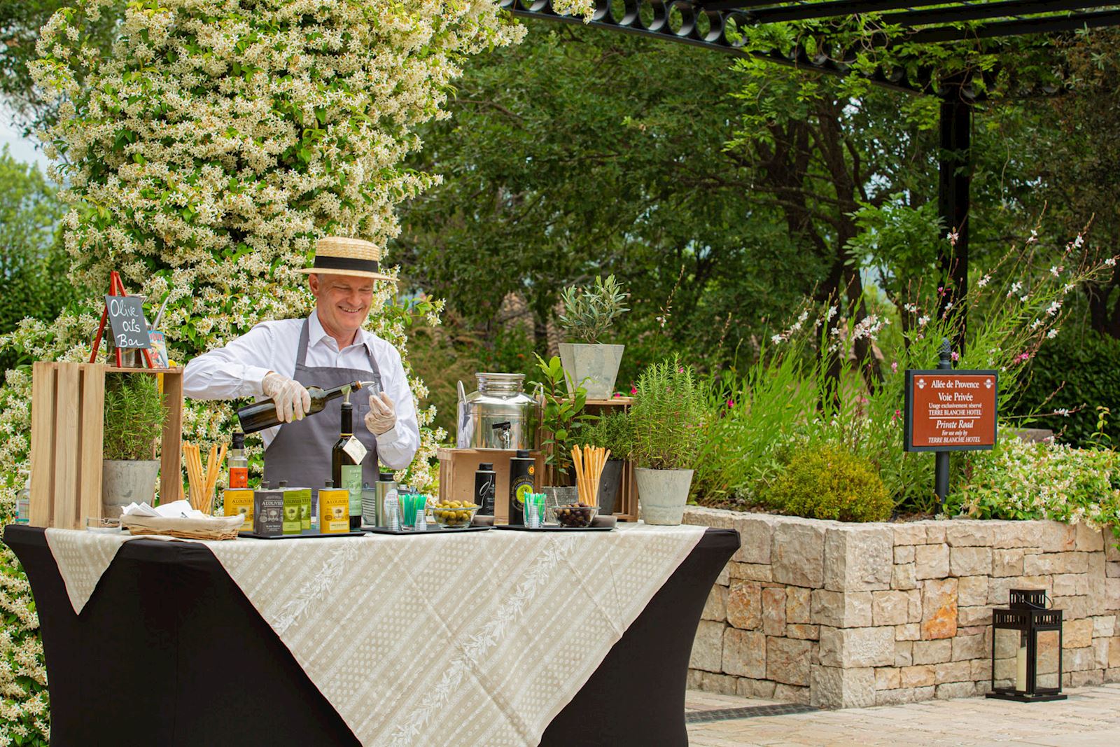 Seminars and Incentive