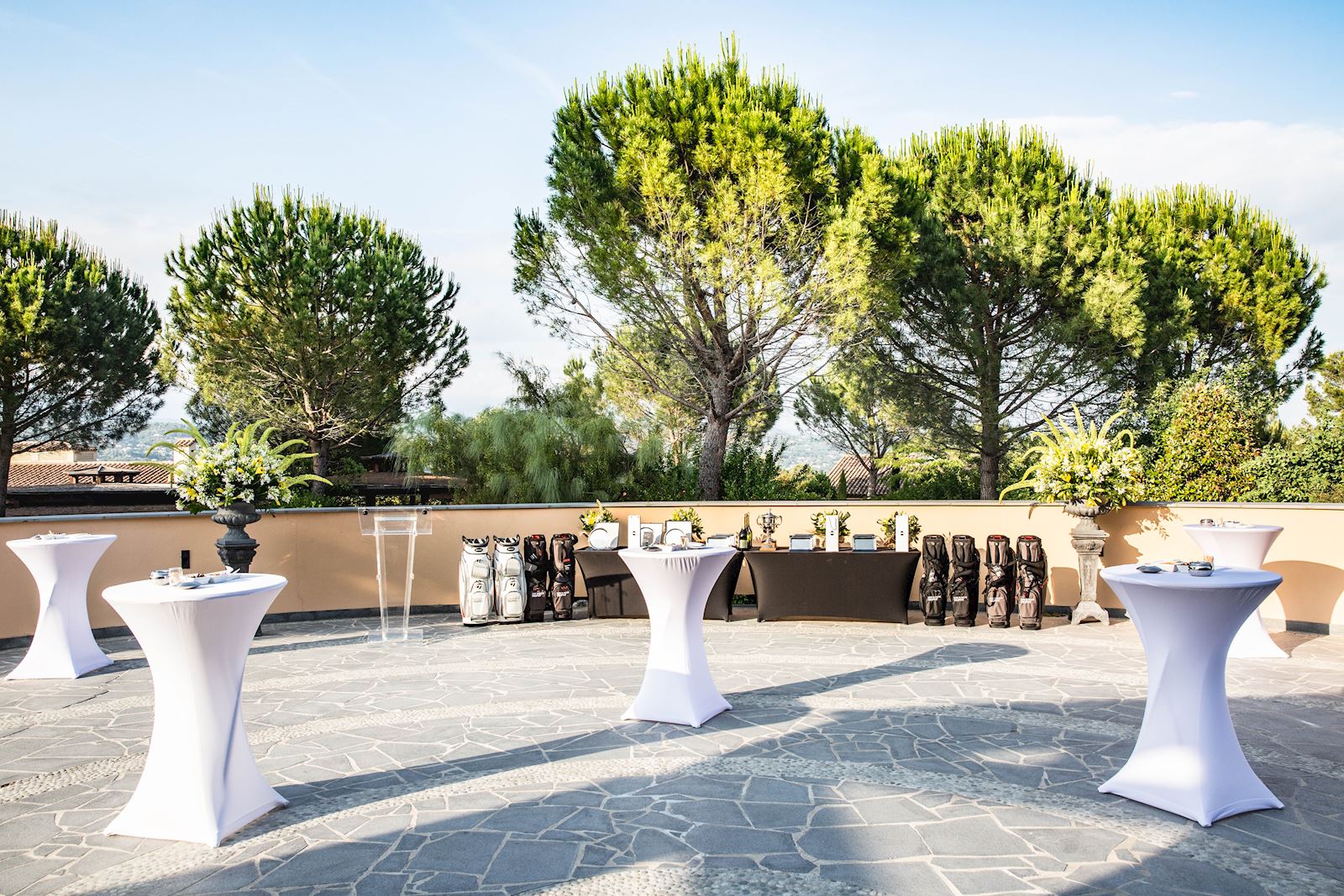 Fayence meeting space