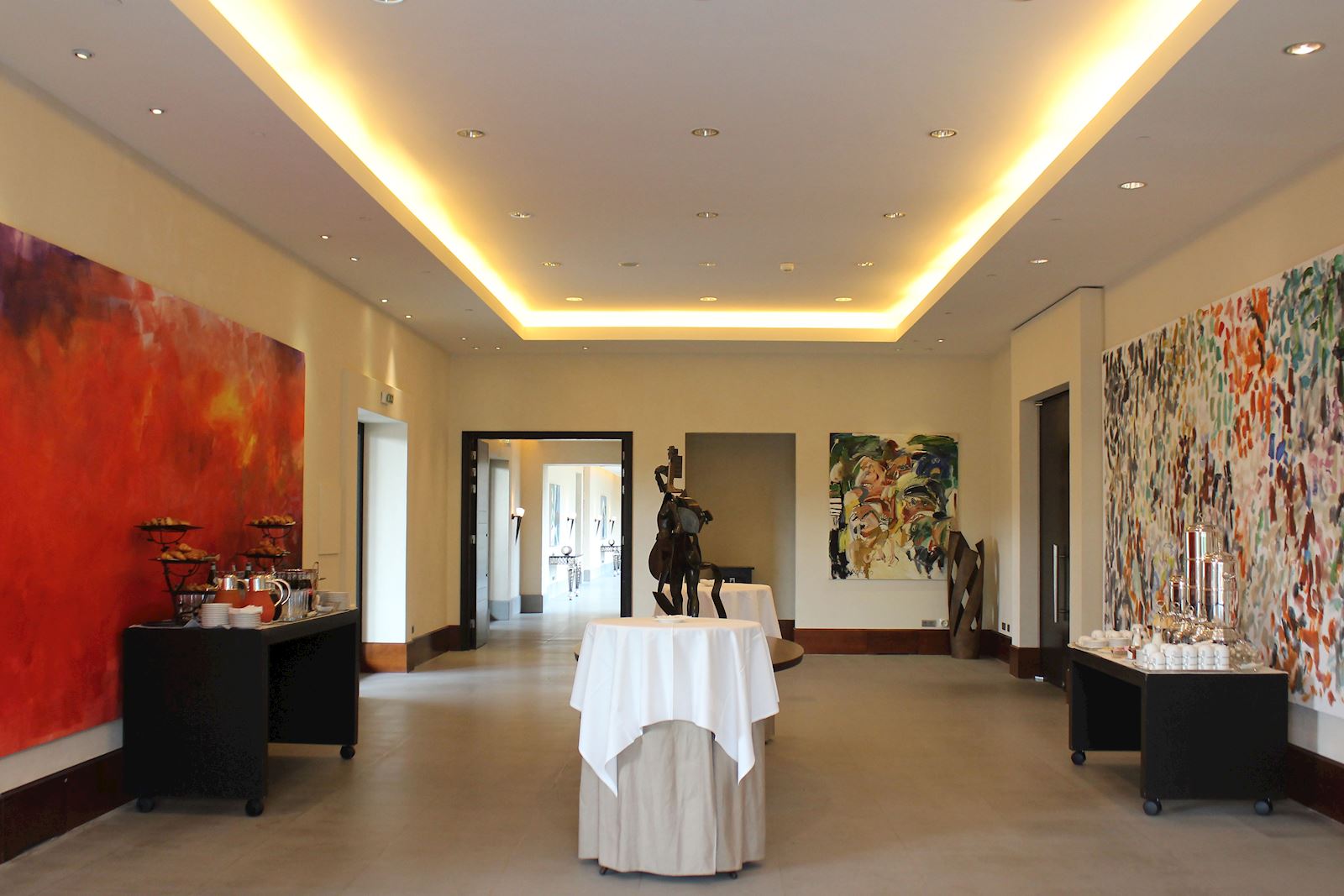 Fayence meeting space