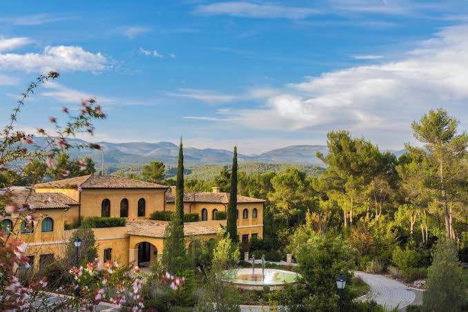 Terre Blanche Hotel - Hero Image