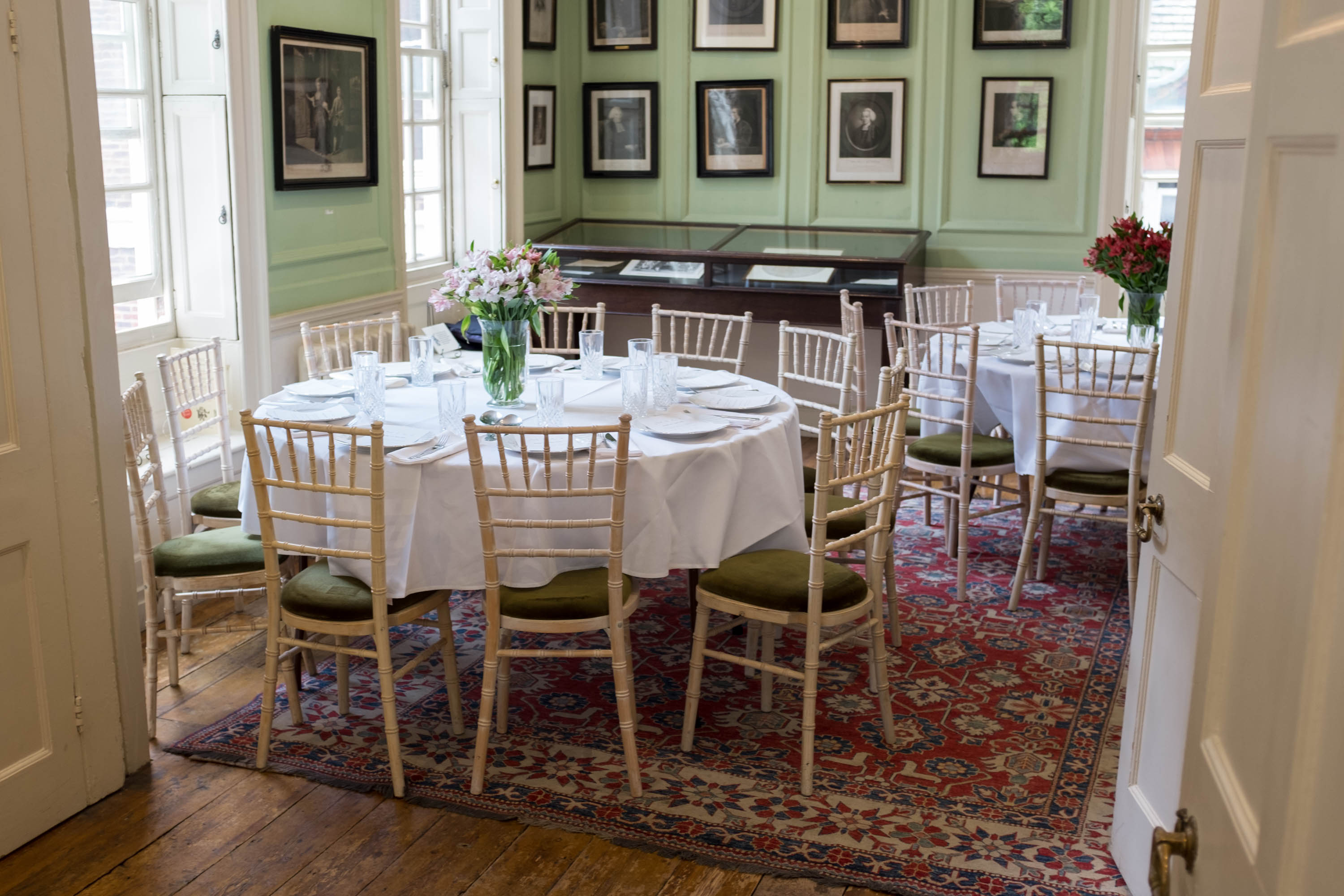 Withdrawing Room - c62885eb-2cb8-4c9b-b500-eb32db6ce184.jpg