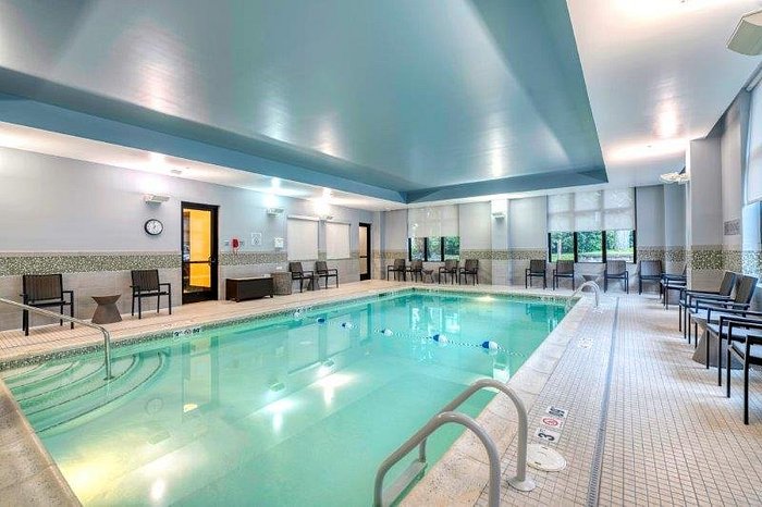 Residence Inn Portsmouth Downtown/Waterfront Pool: Pictures & Reviews -