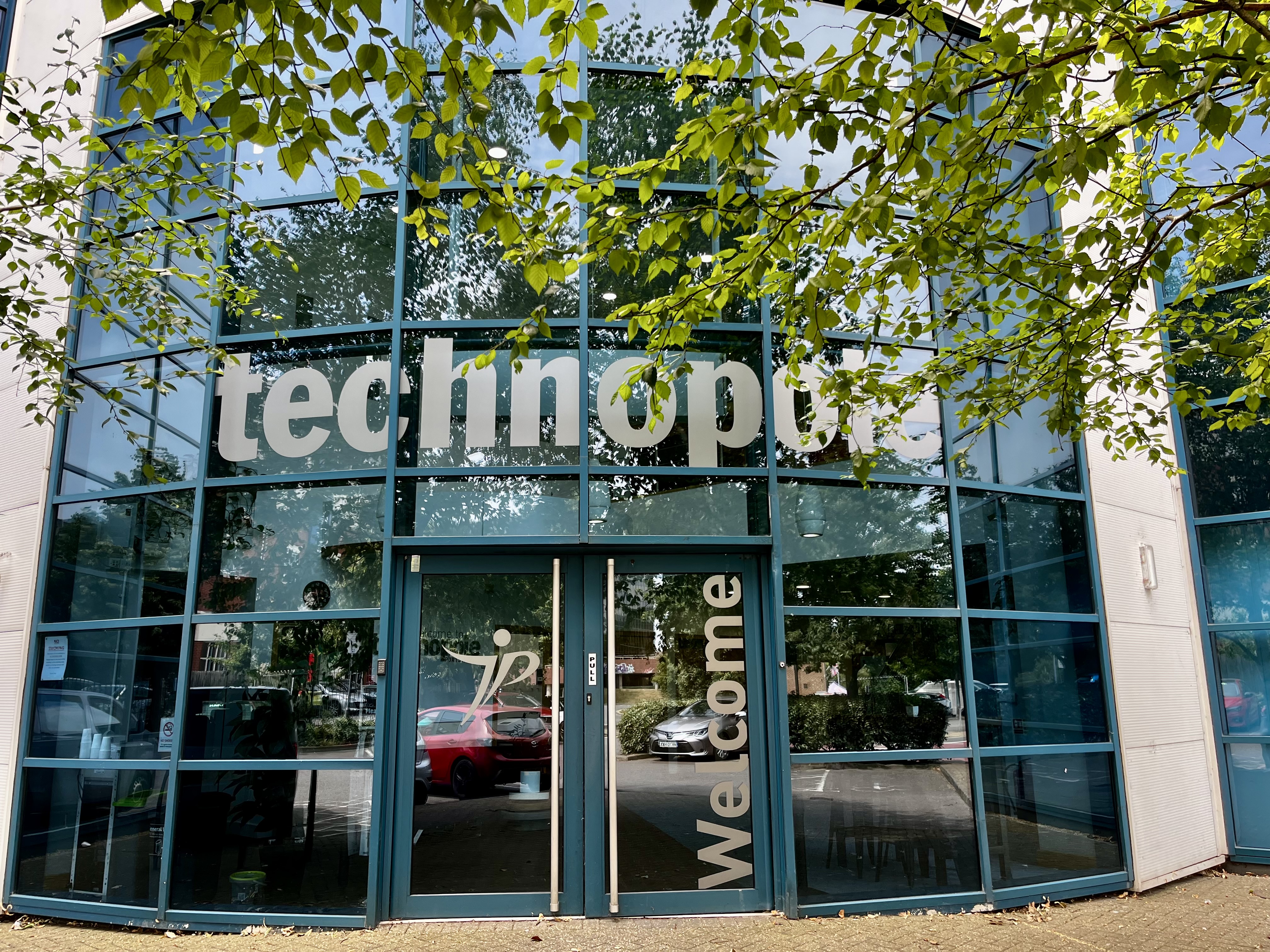 Serviced Offices - aiakb5sfmqr.jpeg