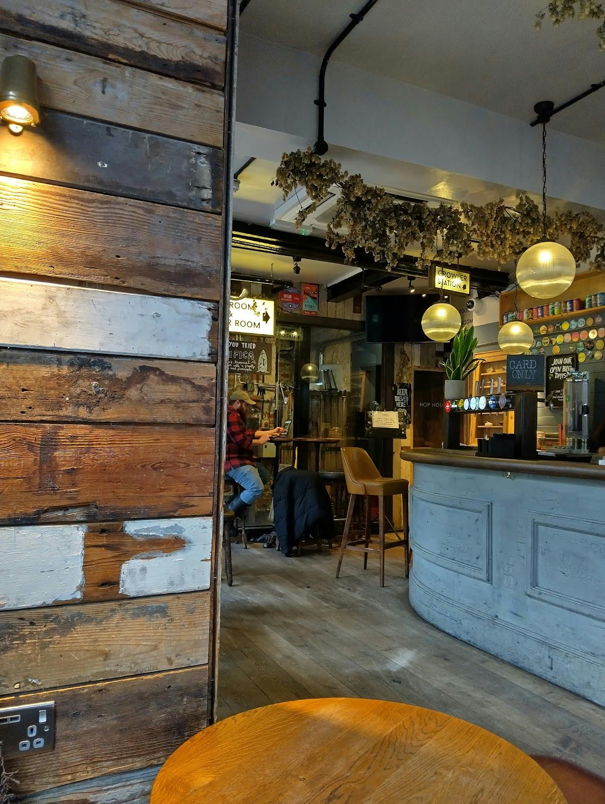 St Andrews Brew House - >Debbie</a>