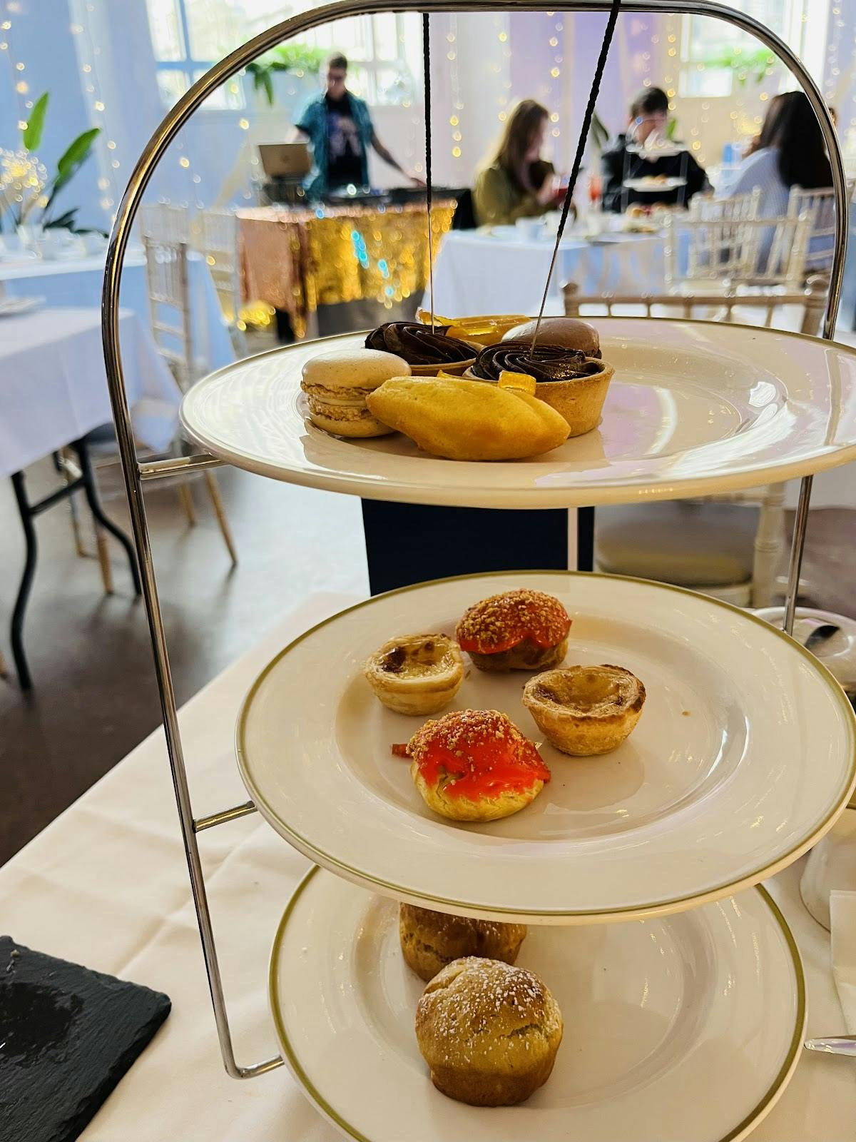 Oh Me Oh My - >Vanessa Bright</a>