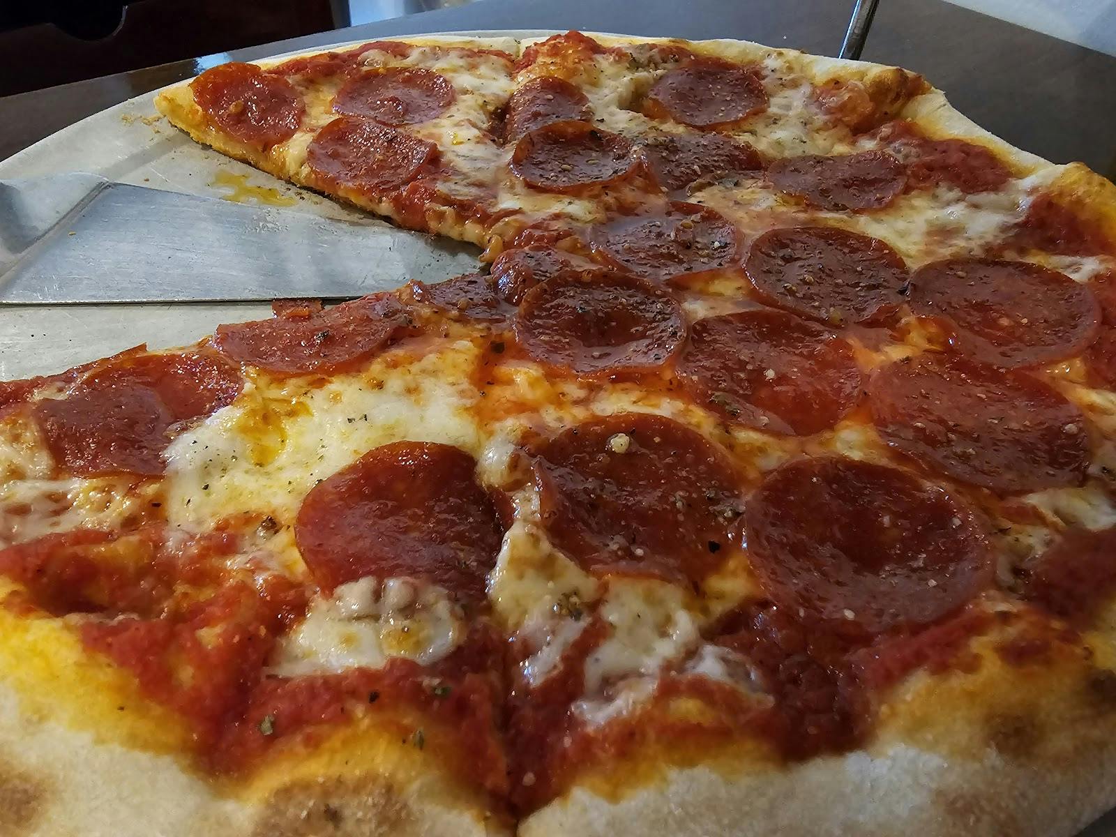 Bella Marie's Pizzeria - >Amanda Hymer</a>