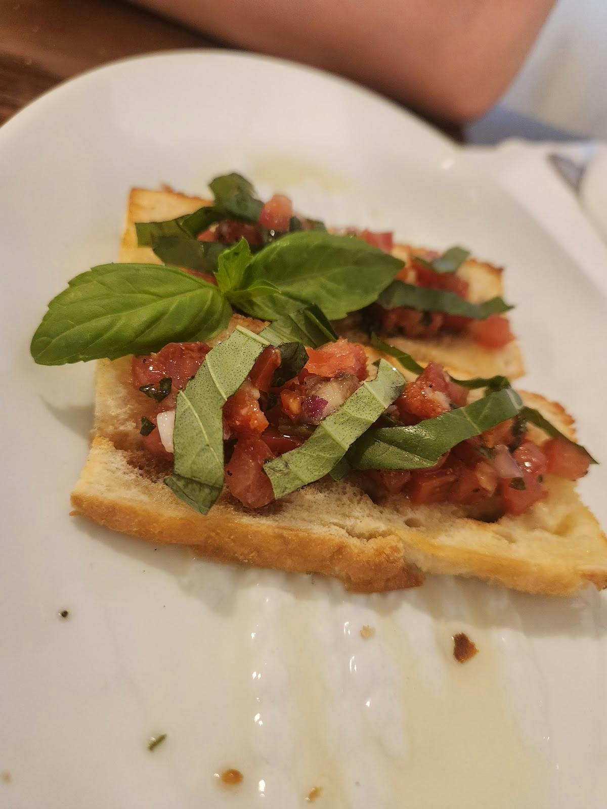 Bella Marie's Pizzeria - >Matthew Alldredge</a>