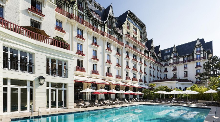 HÔTEL BARRIÈRE L'HERMITAGE LA BAULE - Updated 2025 Prices, Reviews, and  Photos