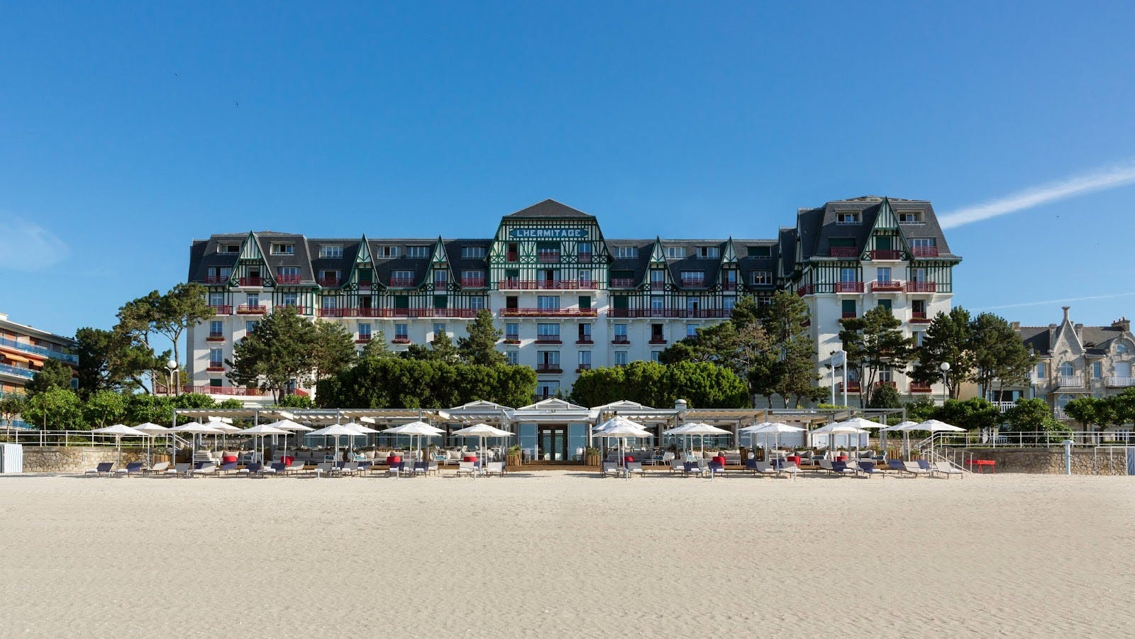 L'Hermitage - >Hôtel Barrière L'Hermitage La Baule</a>