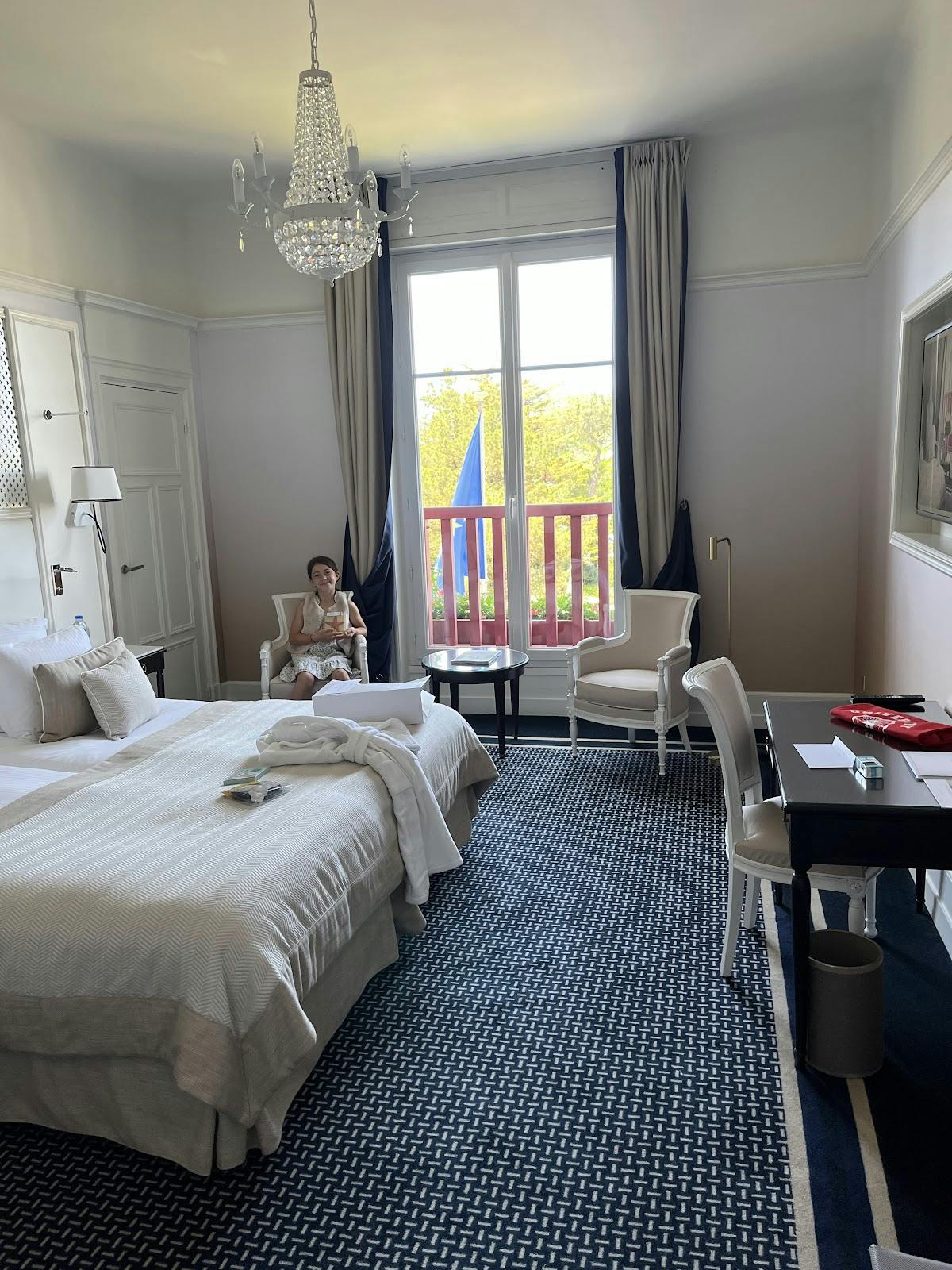 L'Hermitage - >Clarou Ba</a>