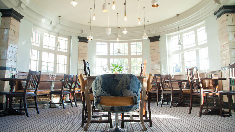 The Manor Arms | Bars and pubs in Streatham, London