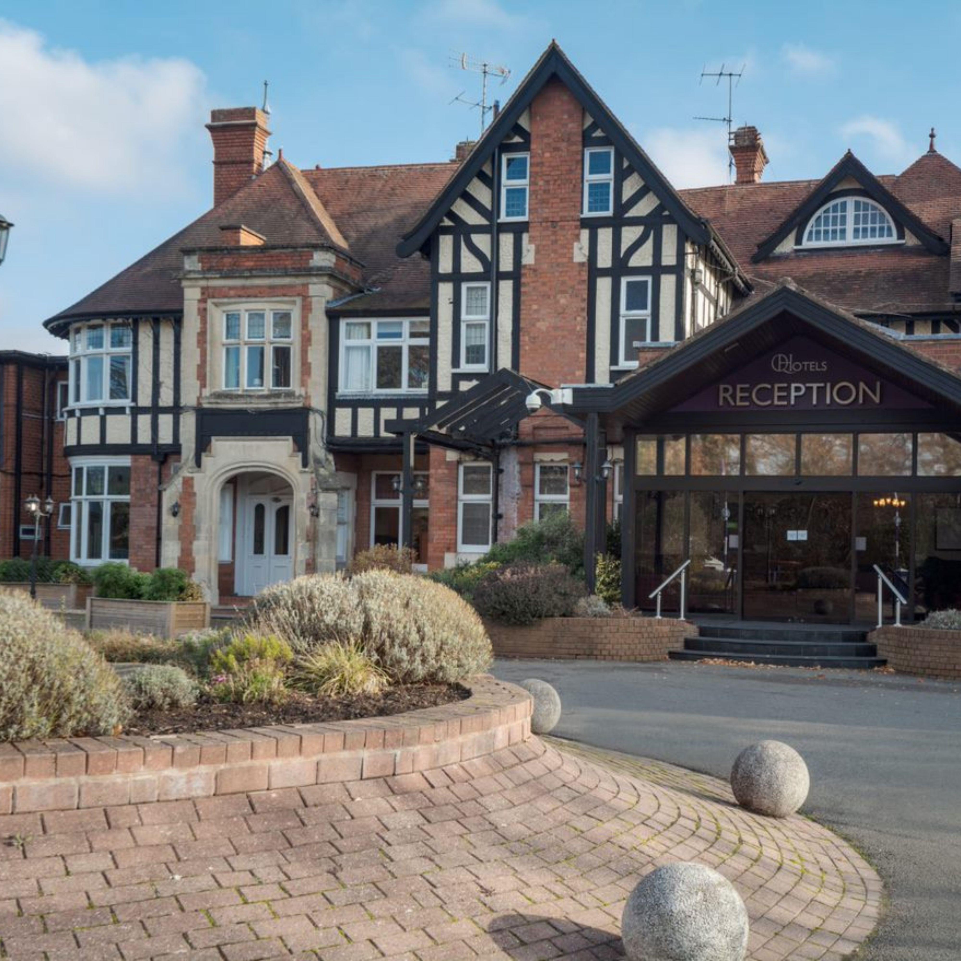 HOTEL CHESFORD GRANGE | ???? | KENILWORTH, UNITED KINGDOM | SEASON DEALS  FROM £148