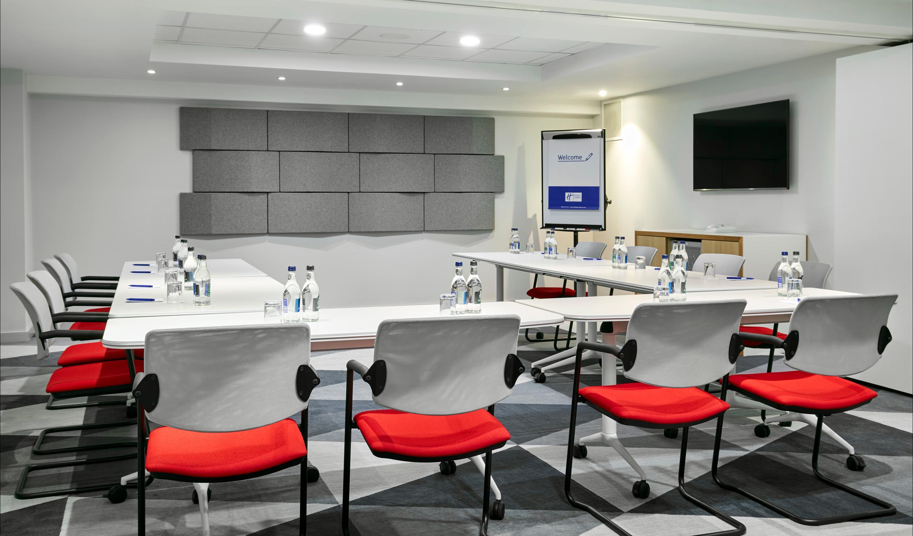 Holiday Inn Express Dublin City Centre in Dublin, Ireland from £62: Deals, Reviews, Photos | momondo