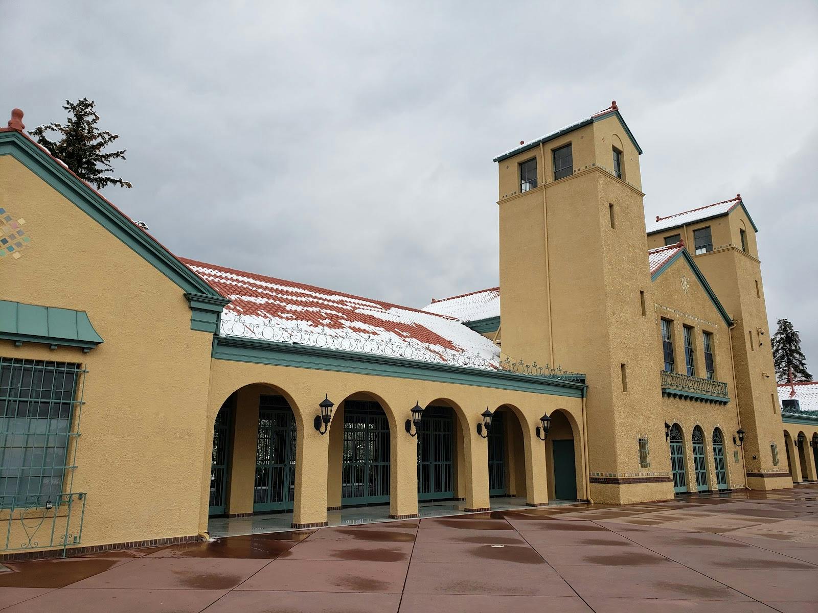 City Park Pavilion - >Eric Spamer</a>