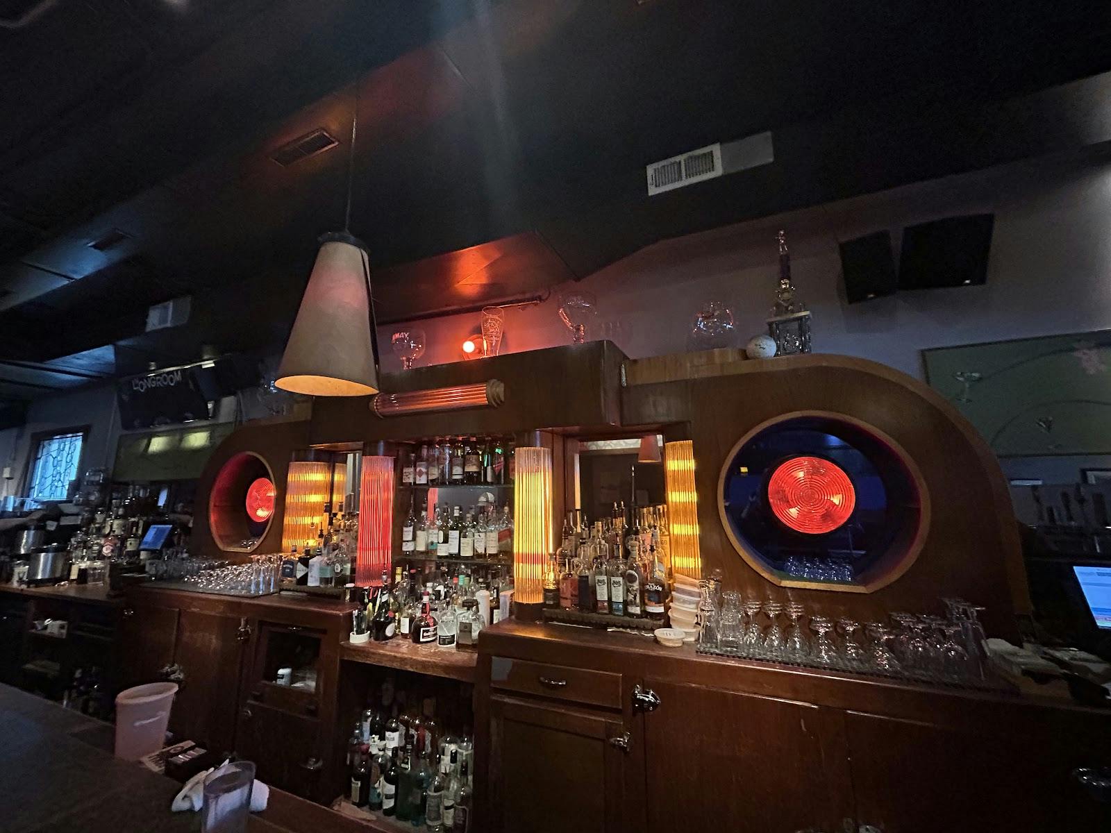 Long Room Chicago - >S Davis</a>